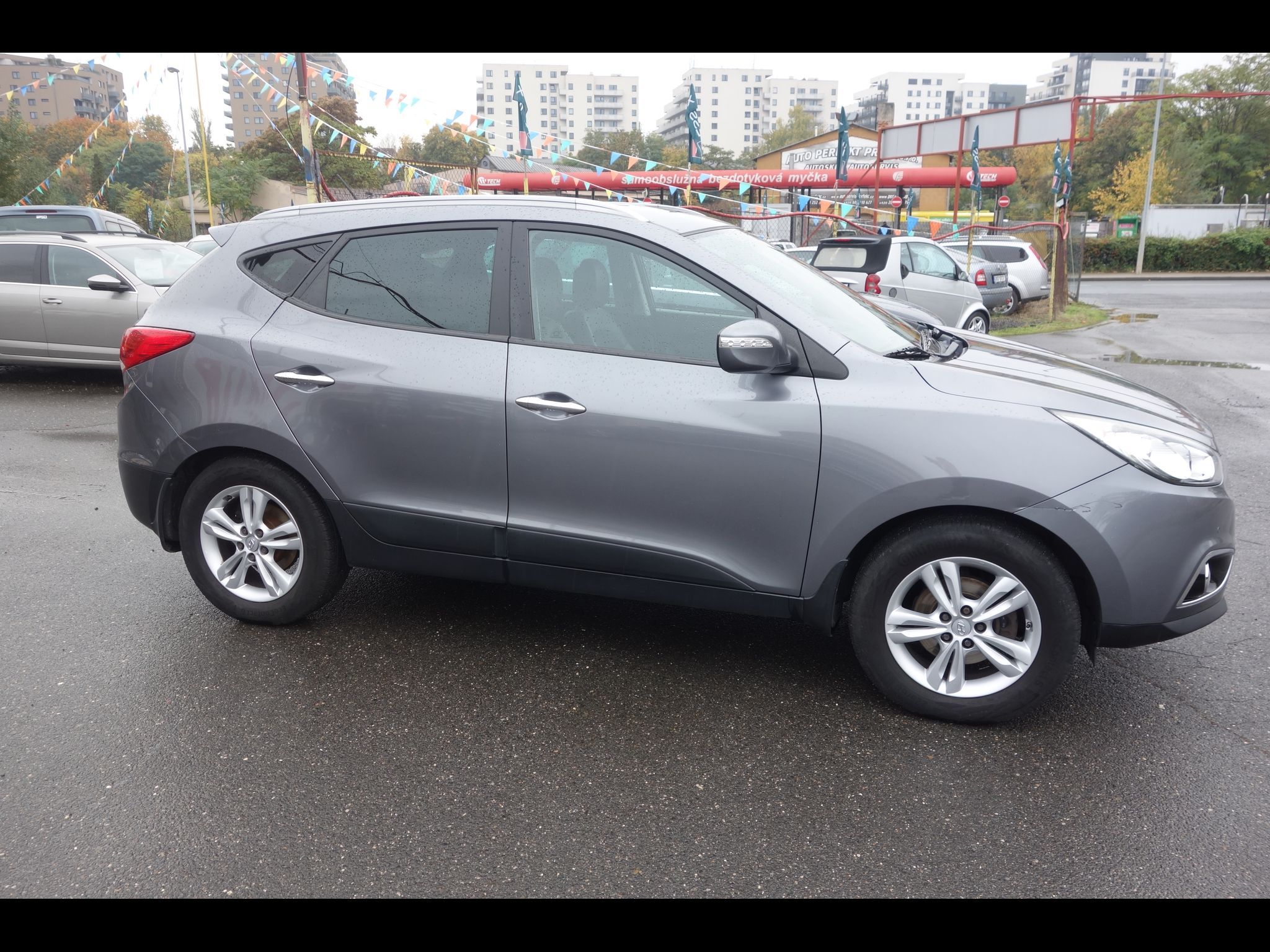 Hyundai ix35, 2,0CRDi 4x4 ČR! Serv.kn! - fotka 5