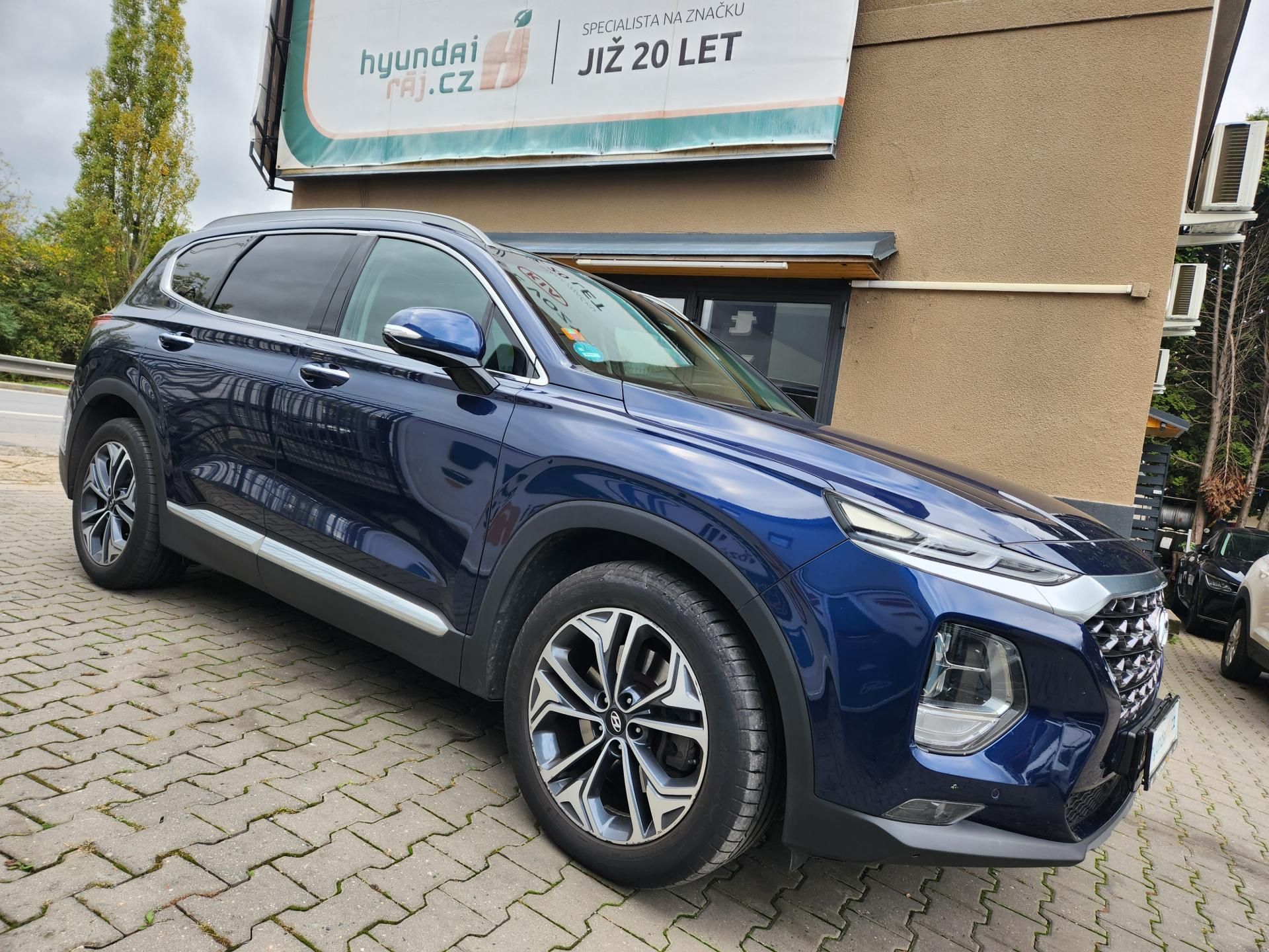 Hyundai Santa Fe, 2.2-PREMIUM-PANORAMA-7 MÍST - fotka 3