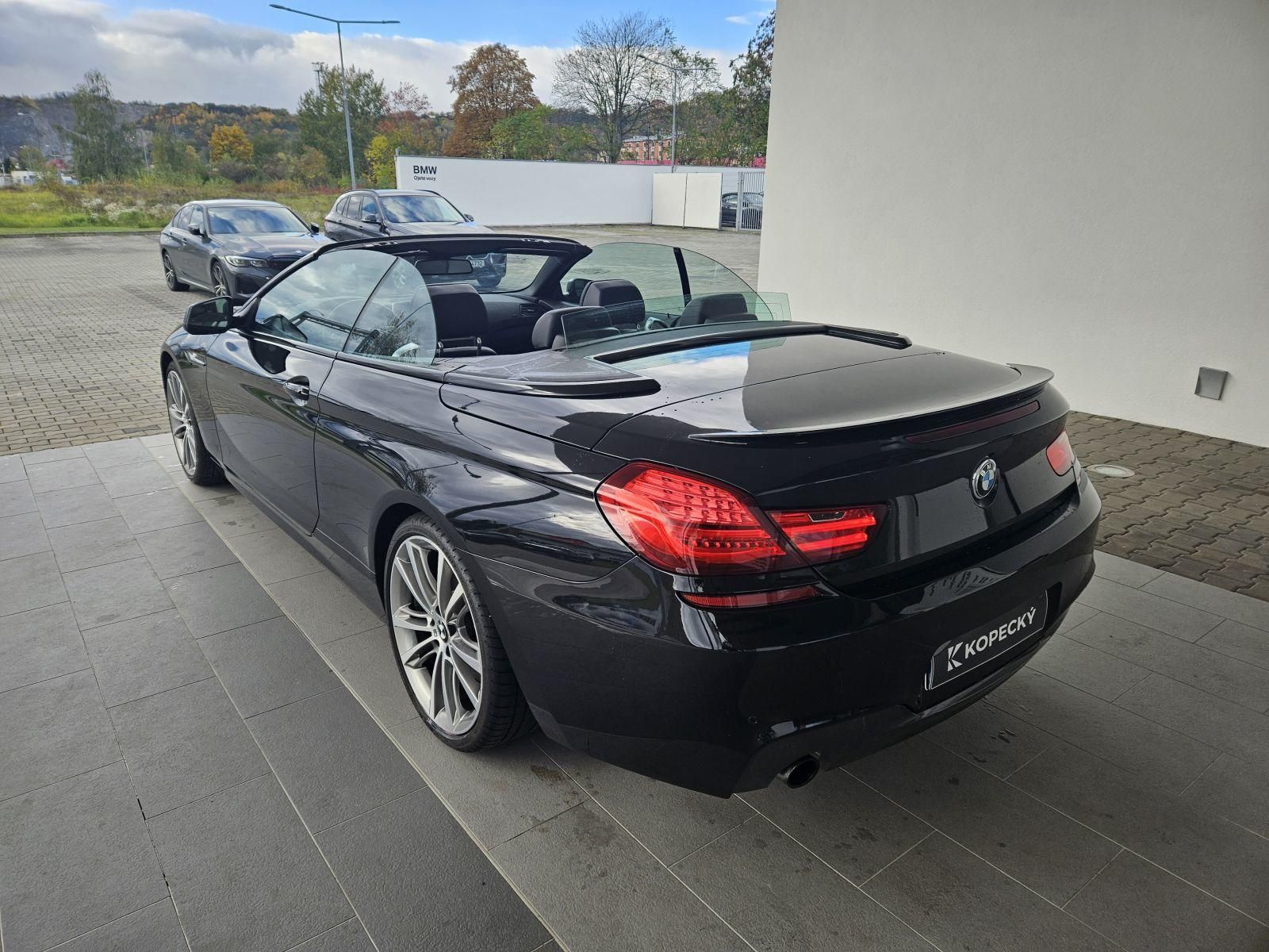 BMW Řada 6, 640i Cabrio - fotka 5