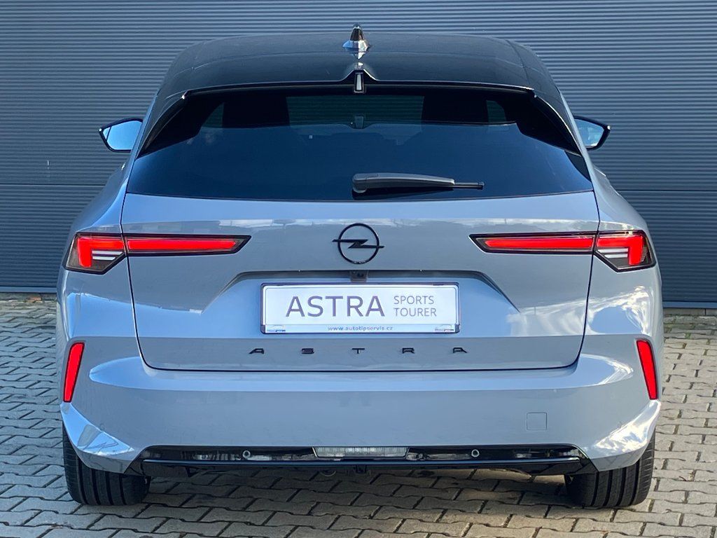 Opel Astra, ST  GS 1.2 Turbo (96kW) - fotka 5