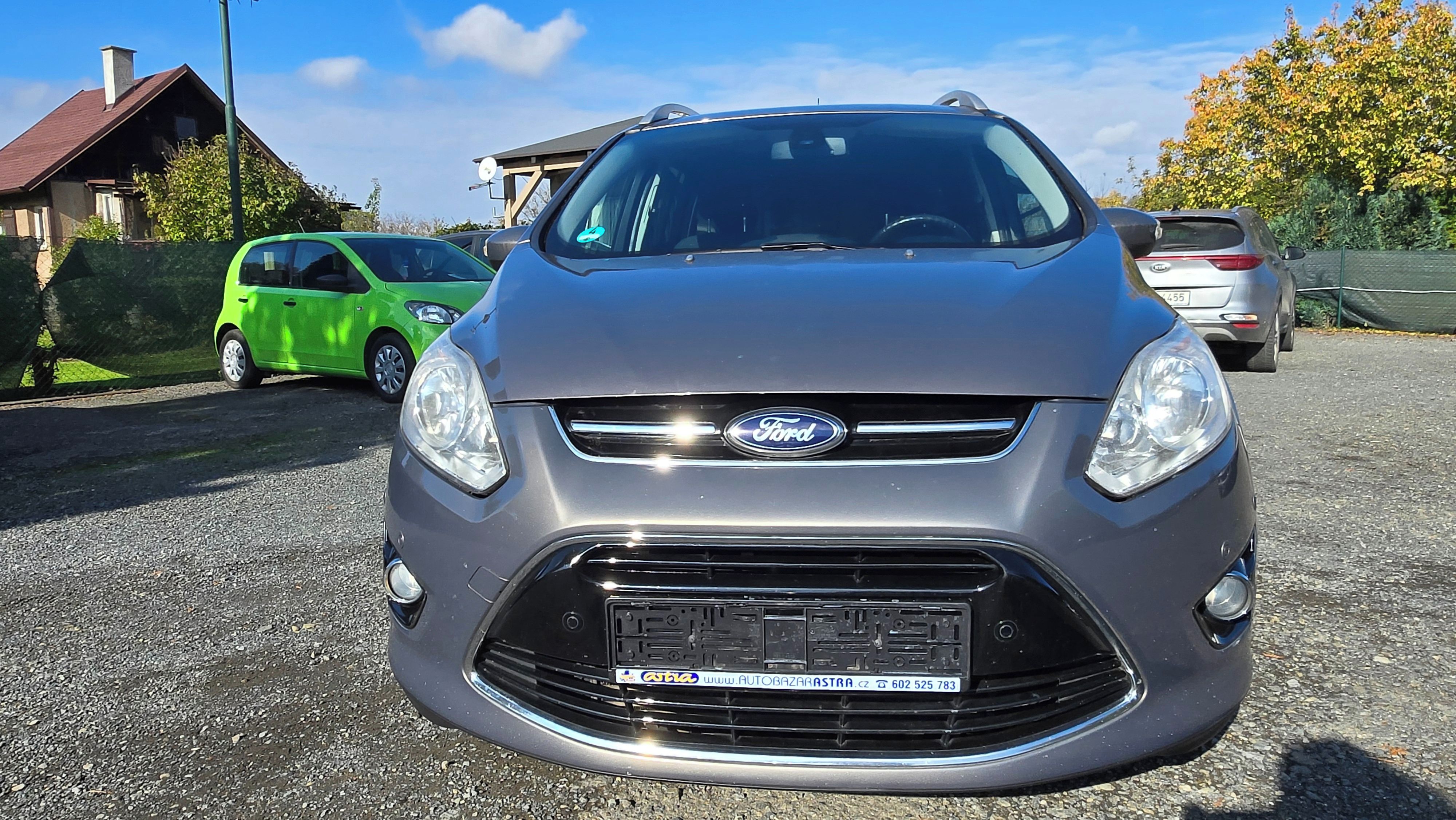 Ford Grand C-MAX, 1.6  16V TITANIUM 7MÍSTNÝ - fotka 4