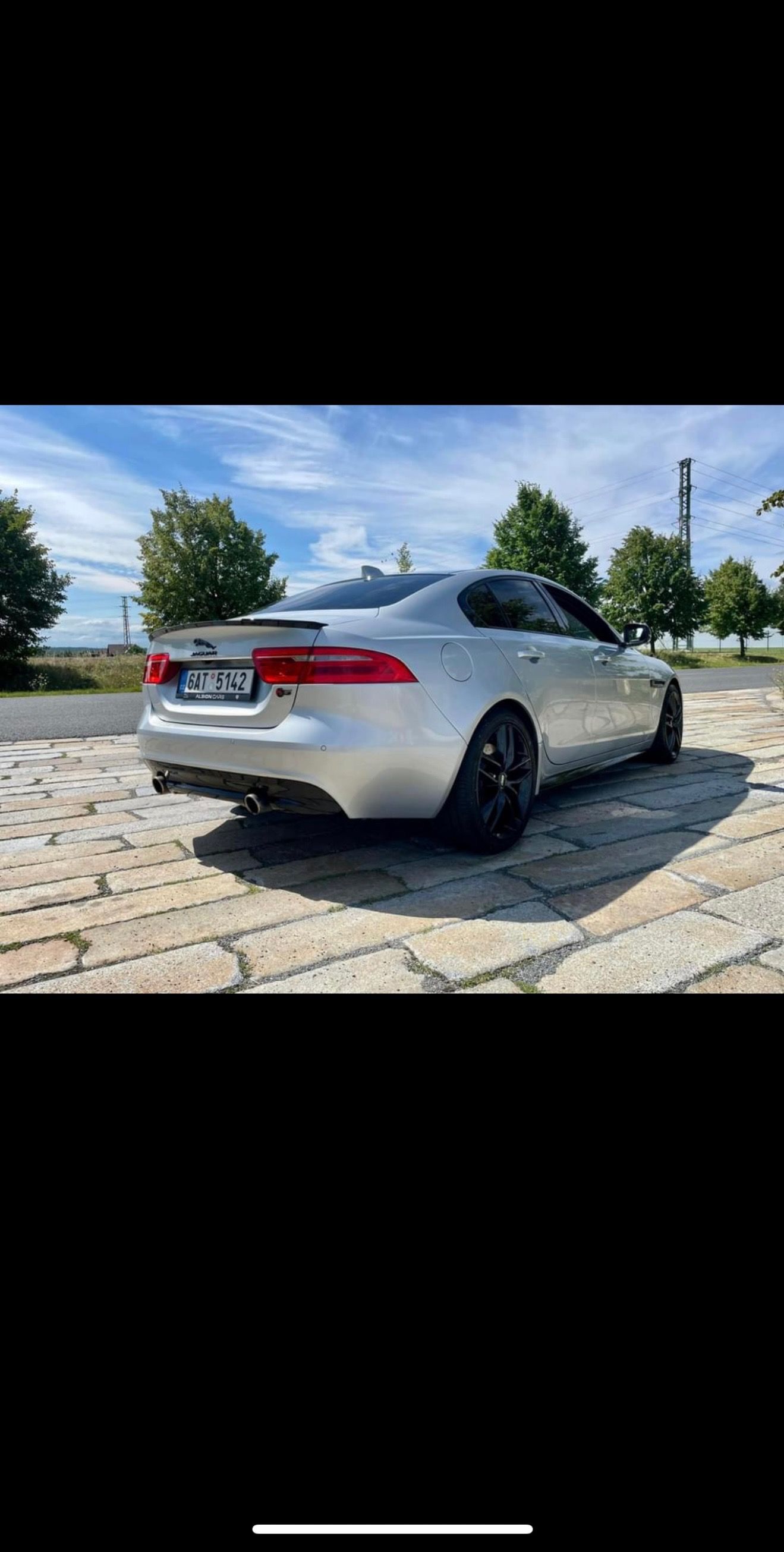 Jaguar XE, Jaguar XE S 35T Supercharged - fotka 4