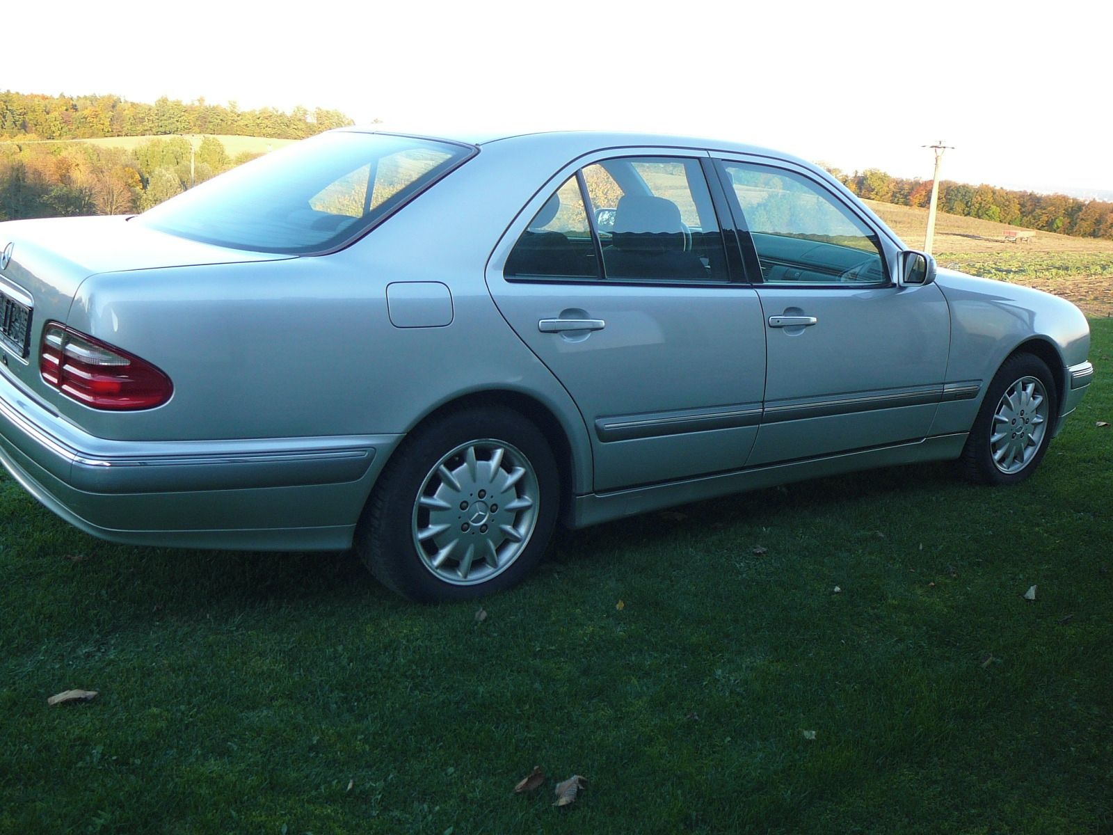 Mercedes-Benz Třídy E, 200CDI ELEGANCE 100TKM!!! - fotka 6
