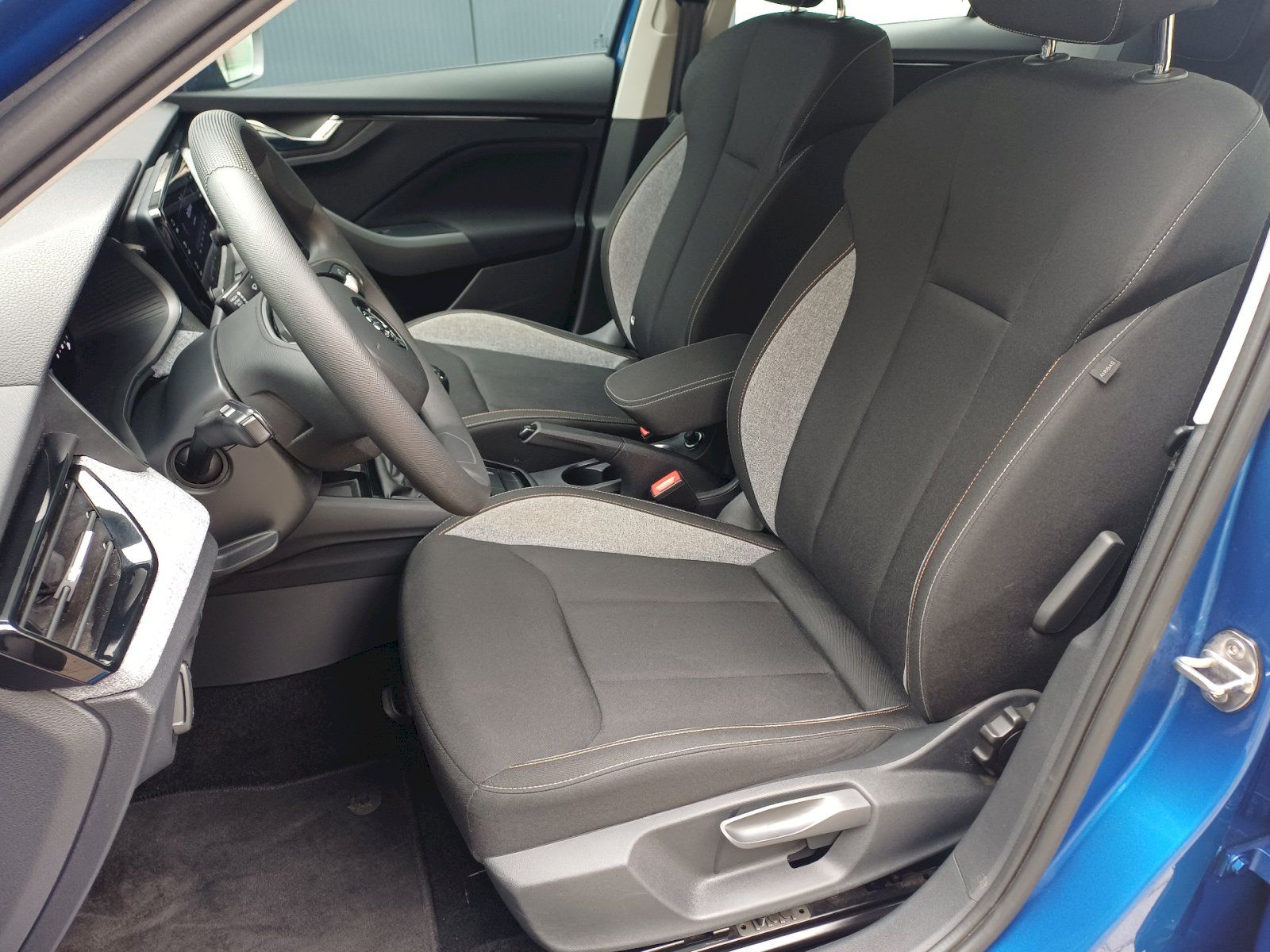 Škoda Kamiq, Selection TSI 1,0 / 85 kW M6 - fotka 6