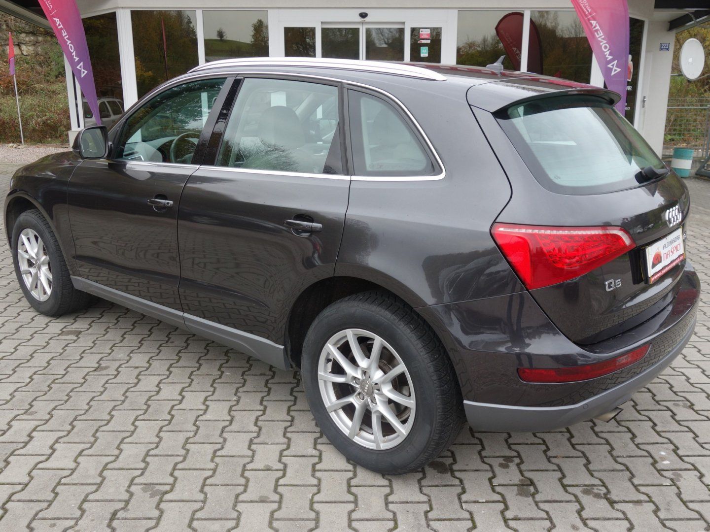 Audi Q5, 2.0TFSI 155kW QUATTRO - fotka 6