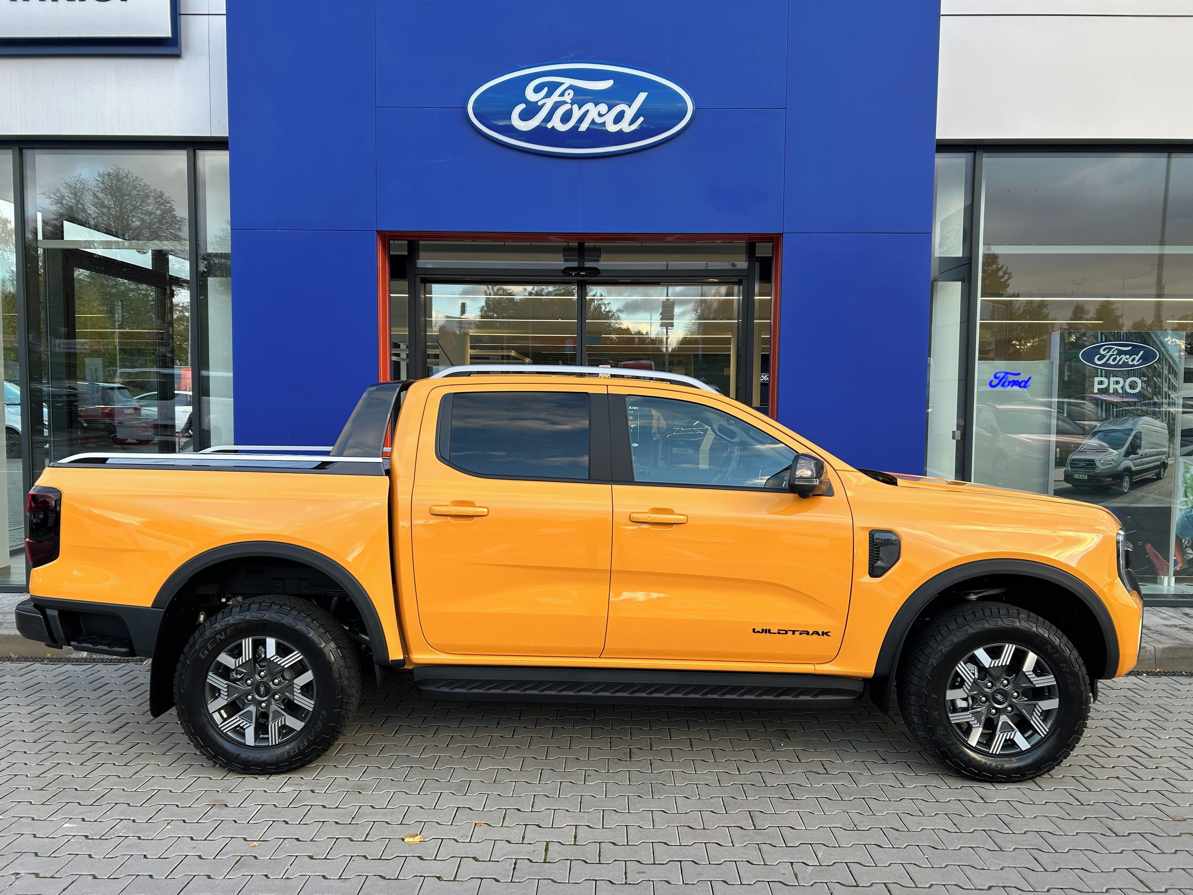 Ford Ranger, 2.3Hybrid PHEV 205kW WILDTRAK - fotka 4