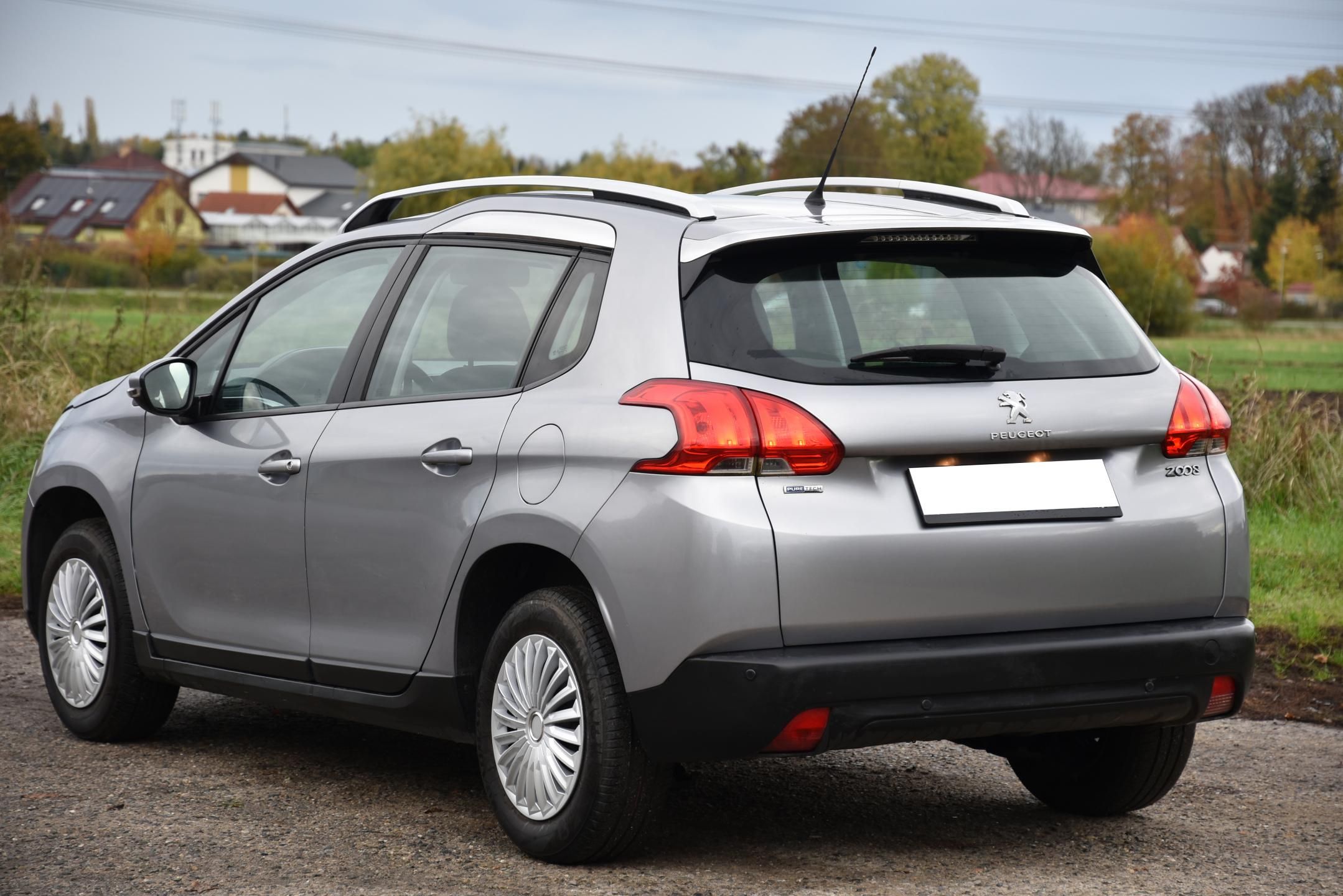 Peugeot 2008, 1.2, KLIMATIZACE, TEMPOMAT - fotka 4