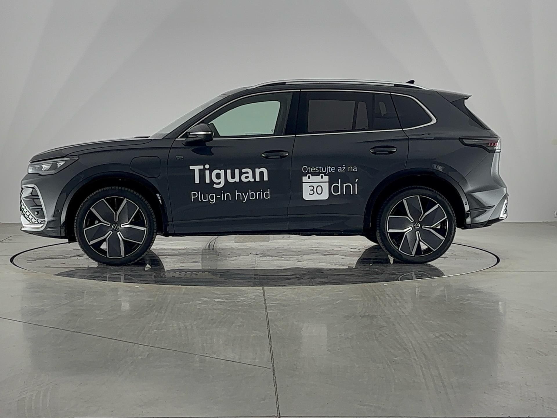 Volkswagen Tiguan, 1.5 TSI e-Hybrid / 200 kW R-Li - fotka 3