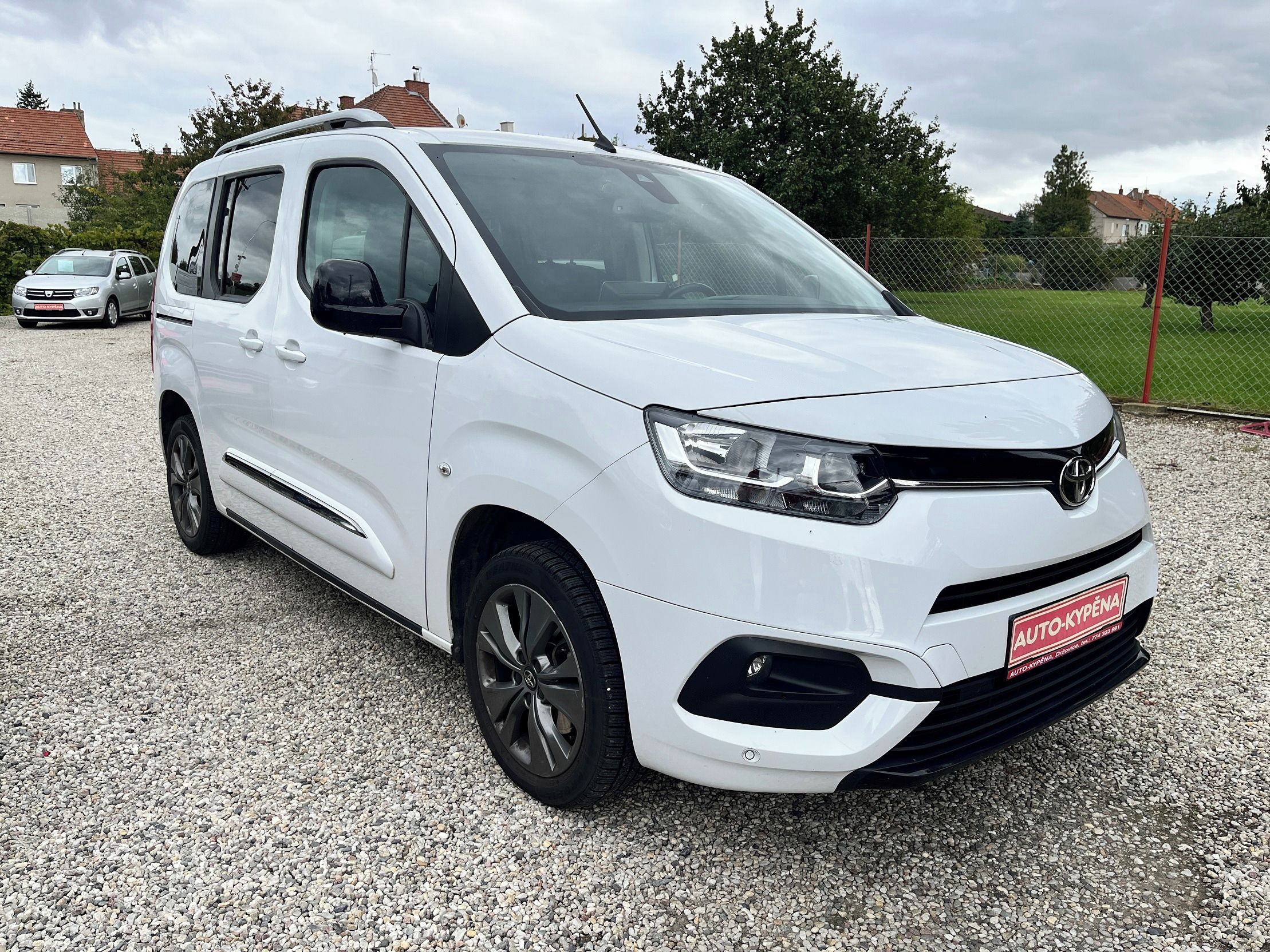 Toyota Proace City Verso, 1.5D, 96kW, Automat, ČR - fotka 5