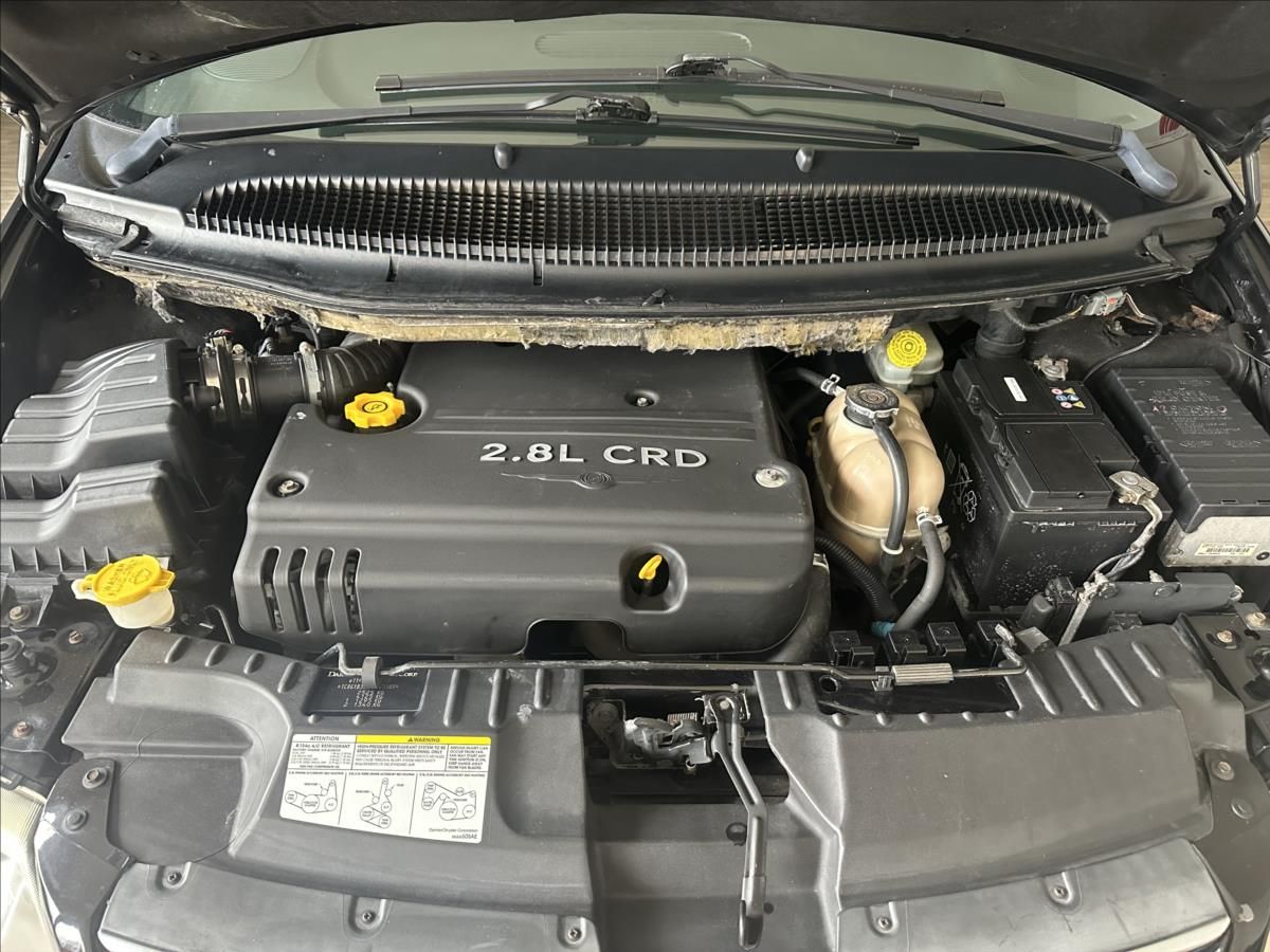 Chrysler Voyager, 2,8CRD*Automat*7-Míst* - fotka 5