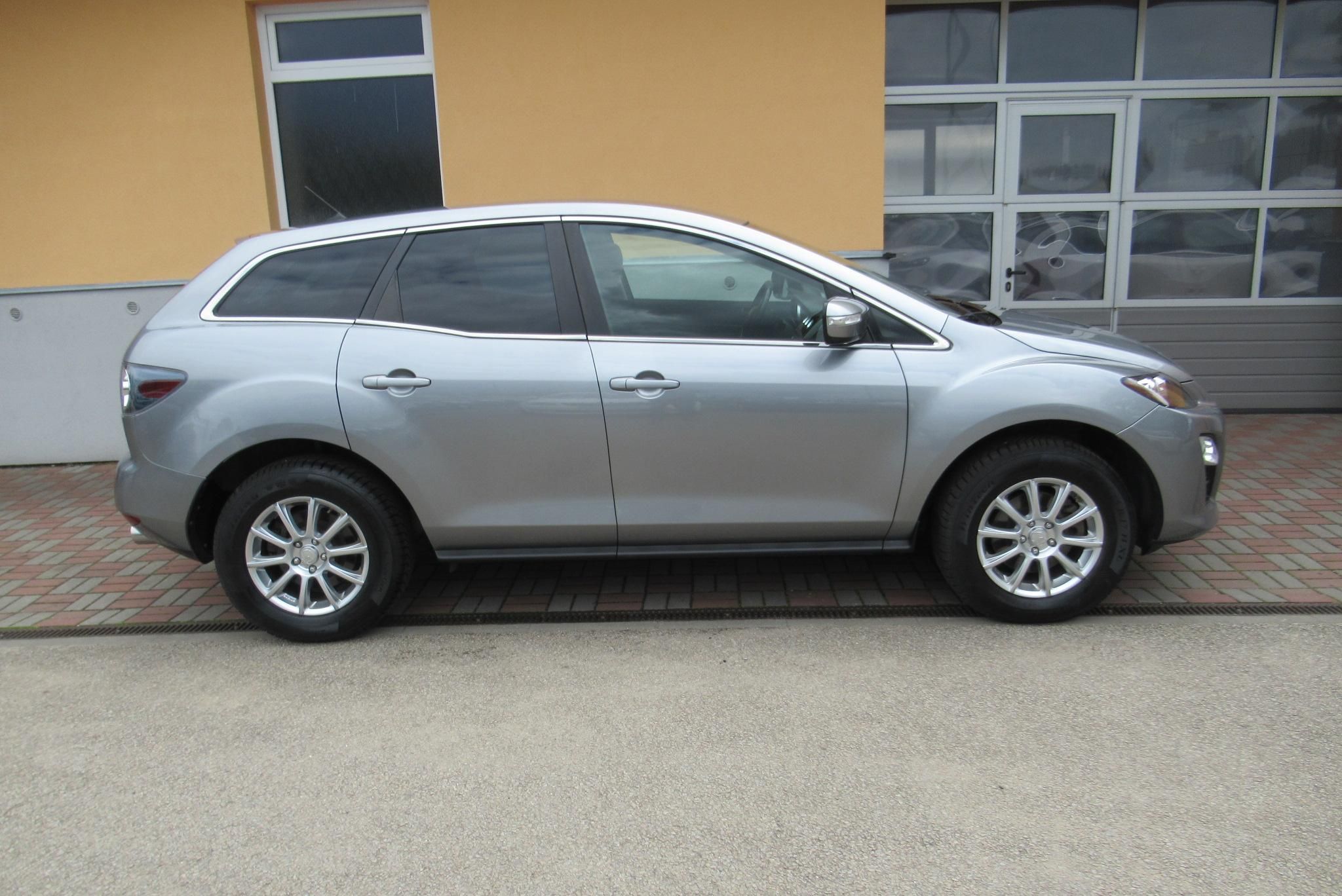 Mazda CX-7, 2.2 CD 4x4  AUT. KLIMA TAŽNÉ - fotka 3