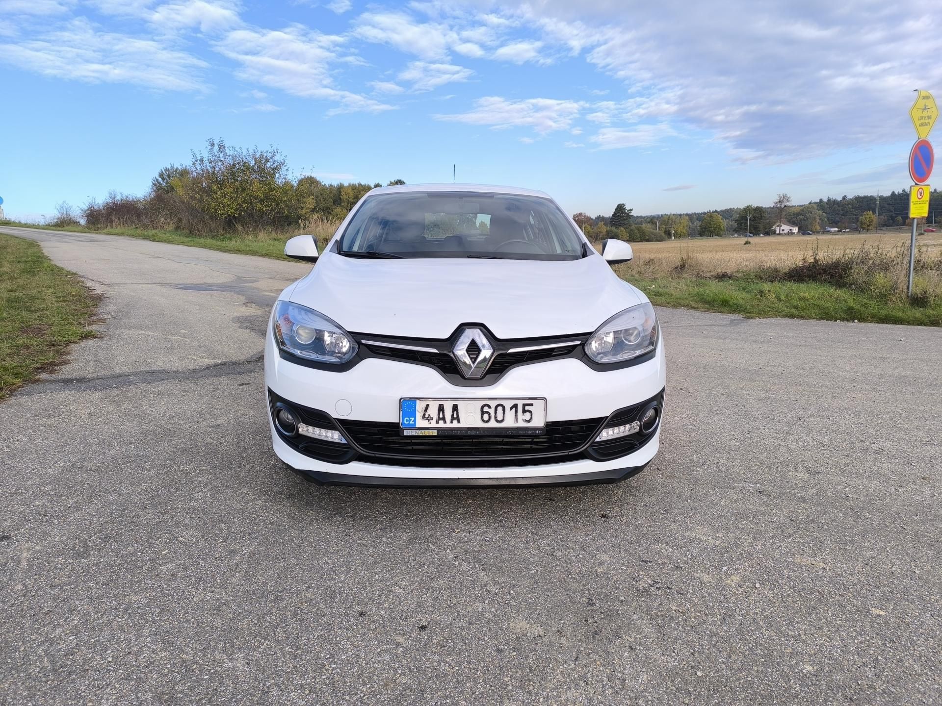 Renault Mégane, 1.2 DOLOŽENÉ KM - fotka 2