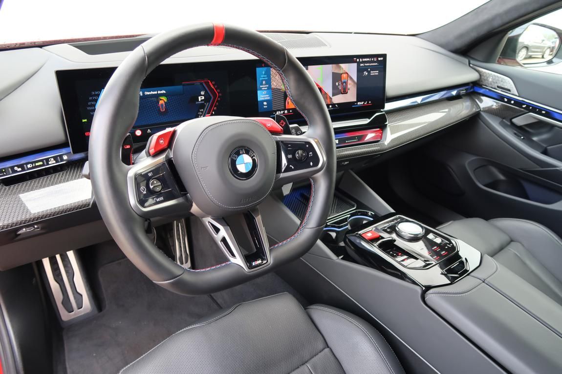 BMW M5, Touring - fotka 6