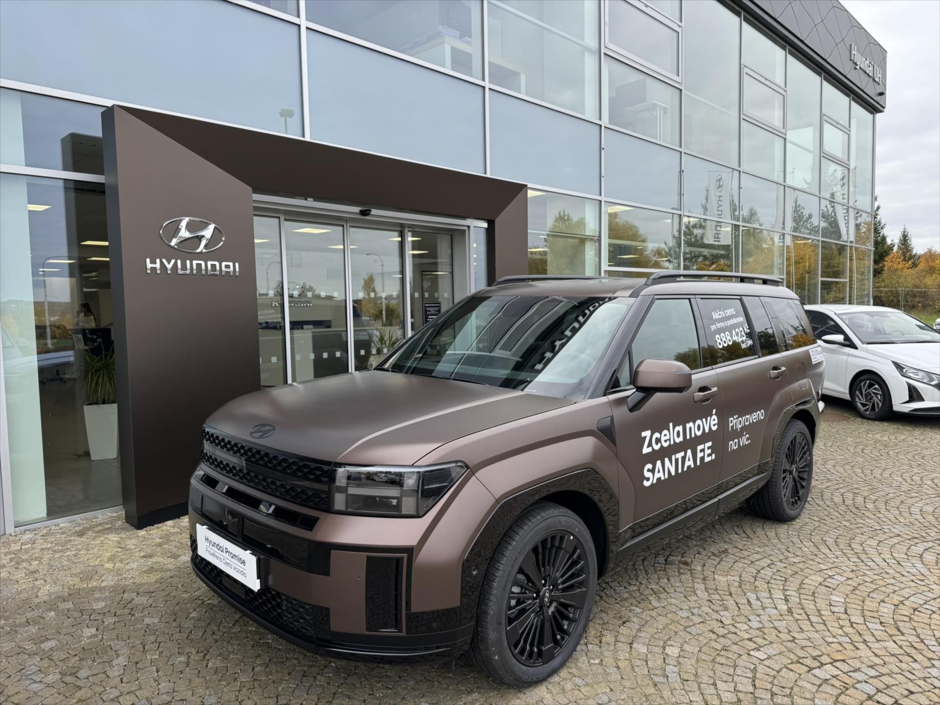 Hyundai Santa Fe, 1,6 1,6 TGDI PHEV 4×4 CALLIGRA - fotka 3