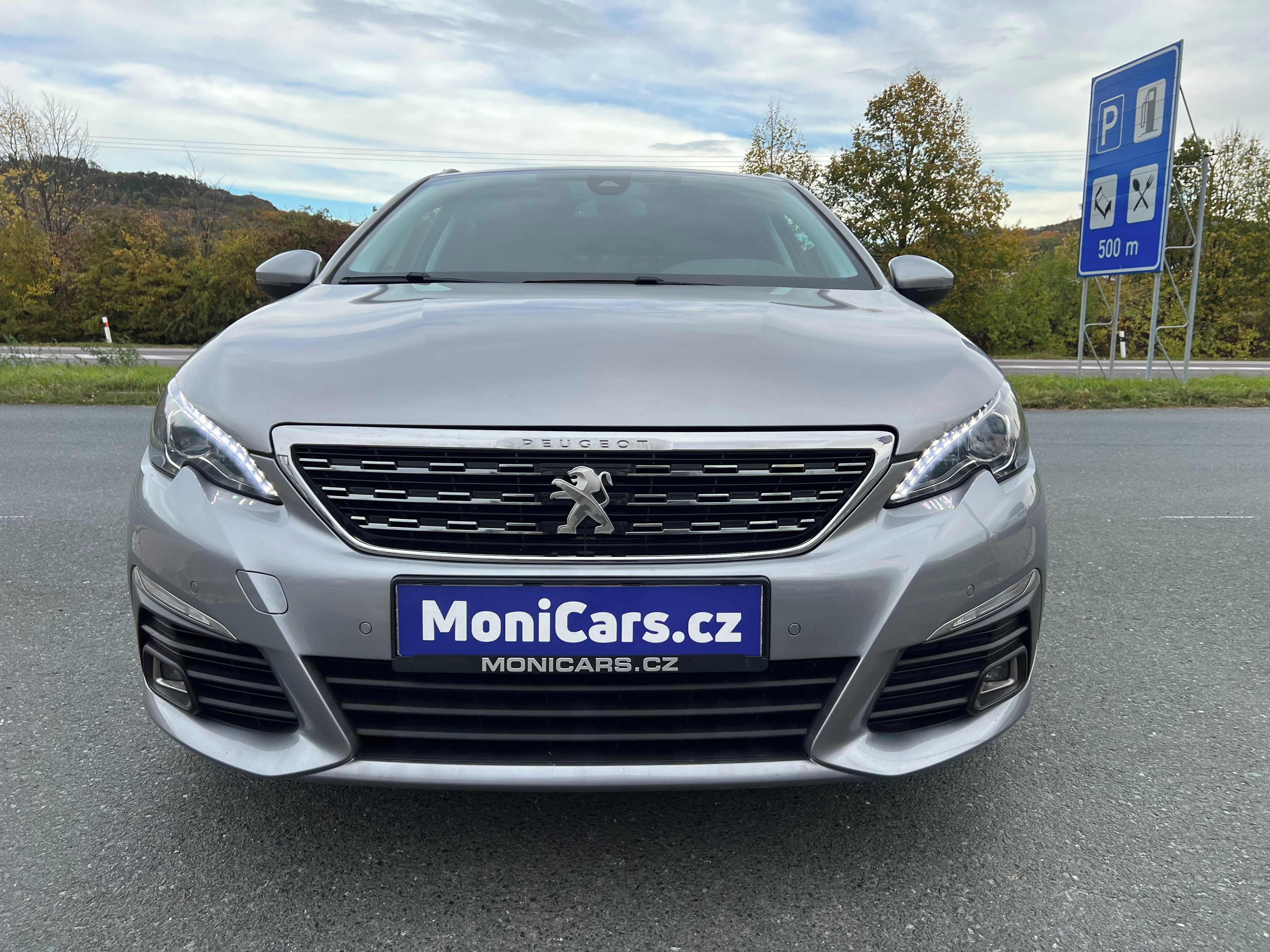 Peugeot 308, 1.5 BlueHDi 96kW 1 Maj. ČR,DPH - fotka 2
