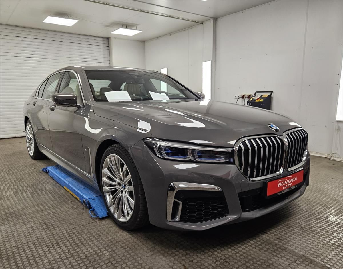 BMW Řada 7, 3,0 xDrive L VZDUCH MASÁŽE DPH