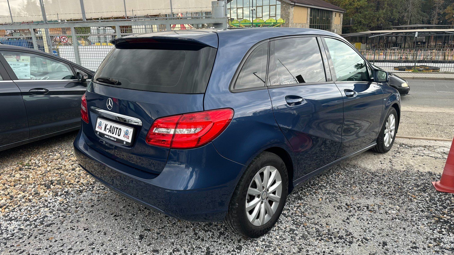 Mercedes-Benz Třídy B, B200i 115kW *ALU*Kůže*PDC* - fotka 4