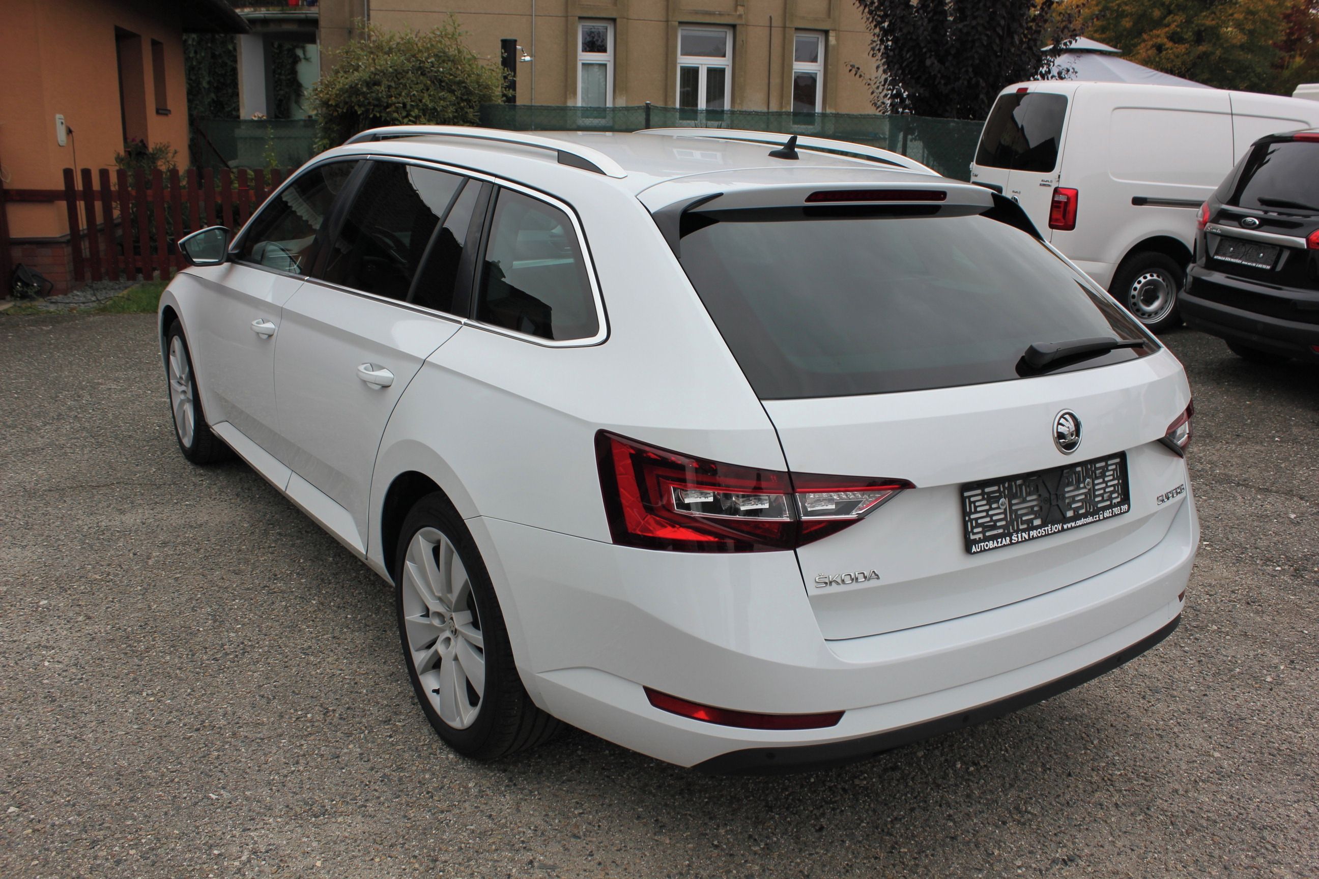 Škoda Superb, 2.0 TDI,SPORTLINE,KAMERA,TAŽNÉ - fotka 5