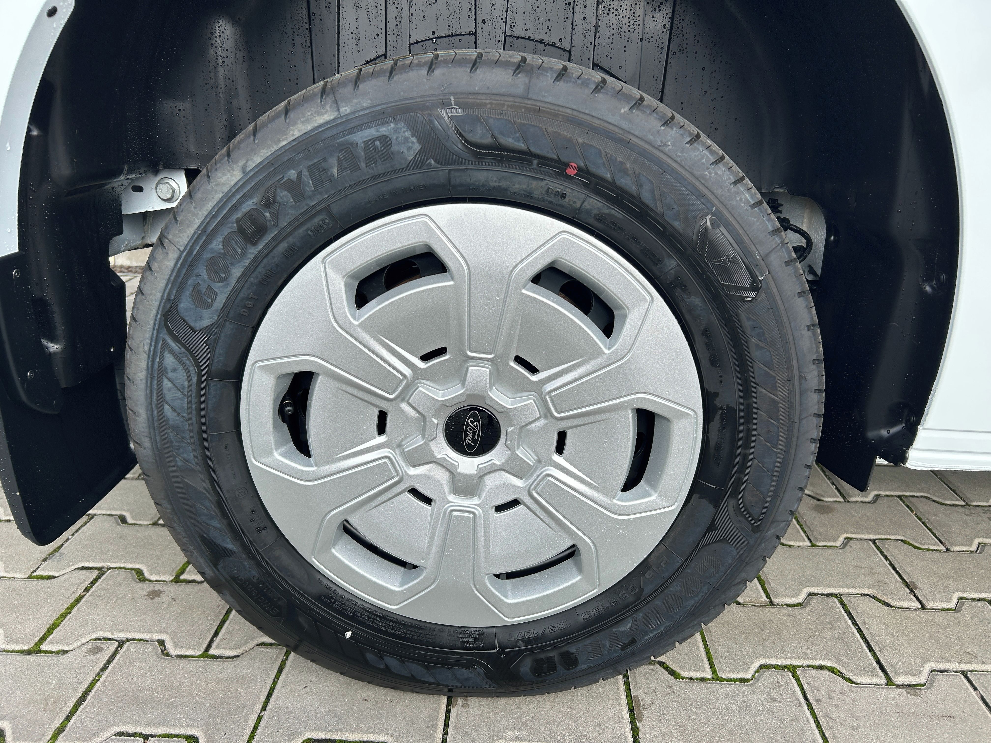 Ford Transit Custom, 2.0 EcoBlue 100kW Trend 320 L2 - fotka 4