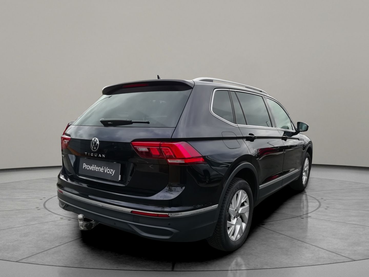 Volkswagen Tiguan Allspace, 1,5 TSI DSG Life 110 kW - fotka 2