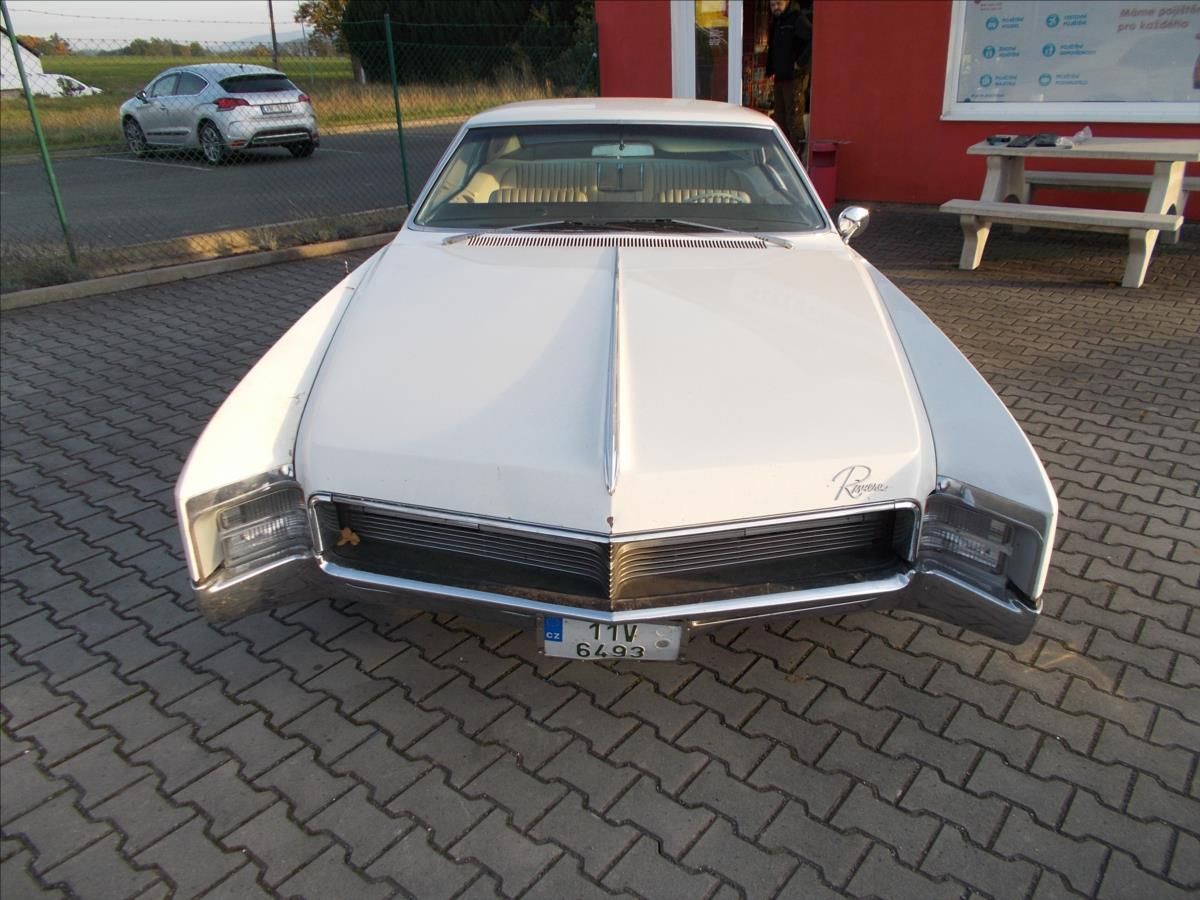 Buick Riviera, 7,0 AUT ORIGINÁL STAV !!!!! - fotka 3