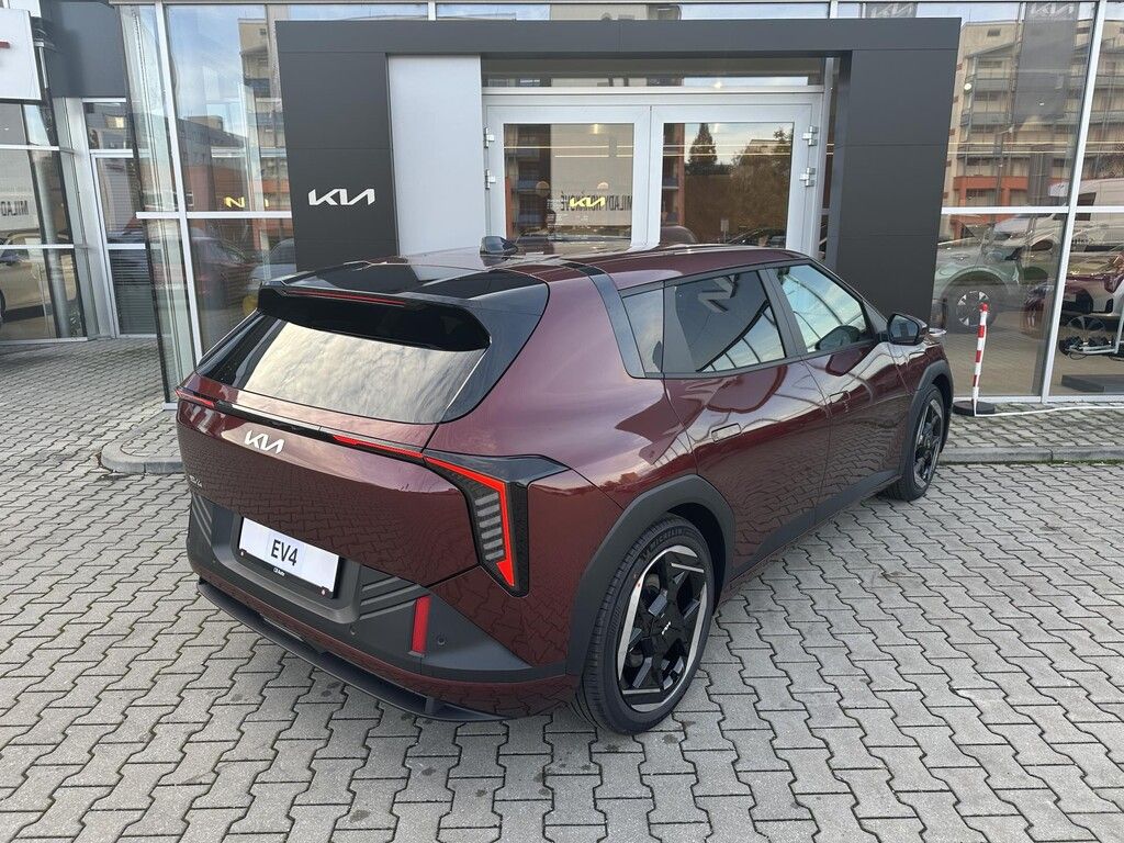 Kia EV4, EARTH 58,3 kWh + COMFORT + V2L - fotka 3