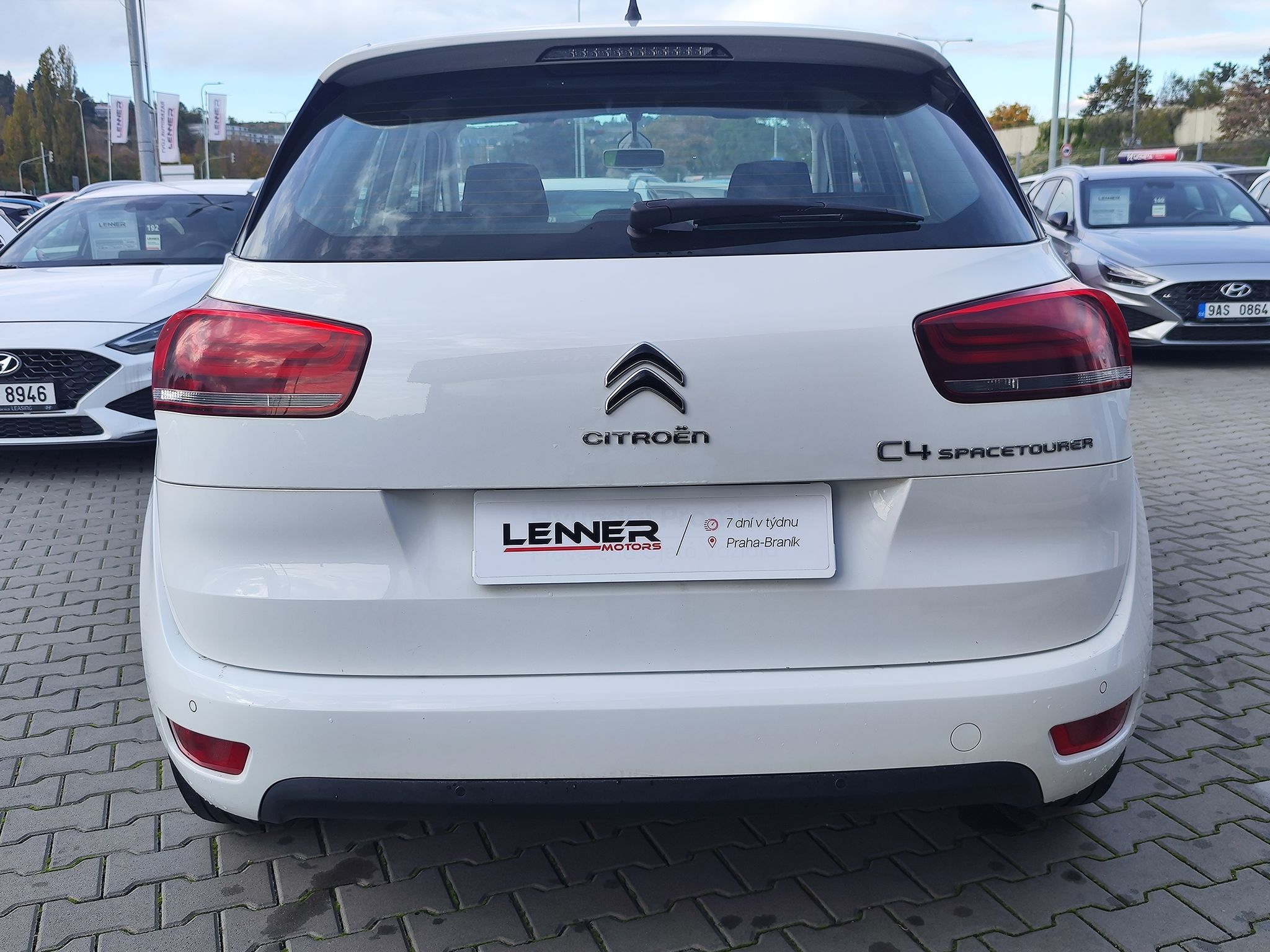 Citroën C4 Picasso, 1.5 HDi/96kW NAVI 1.MAJ ČR - fotka 6