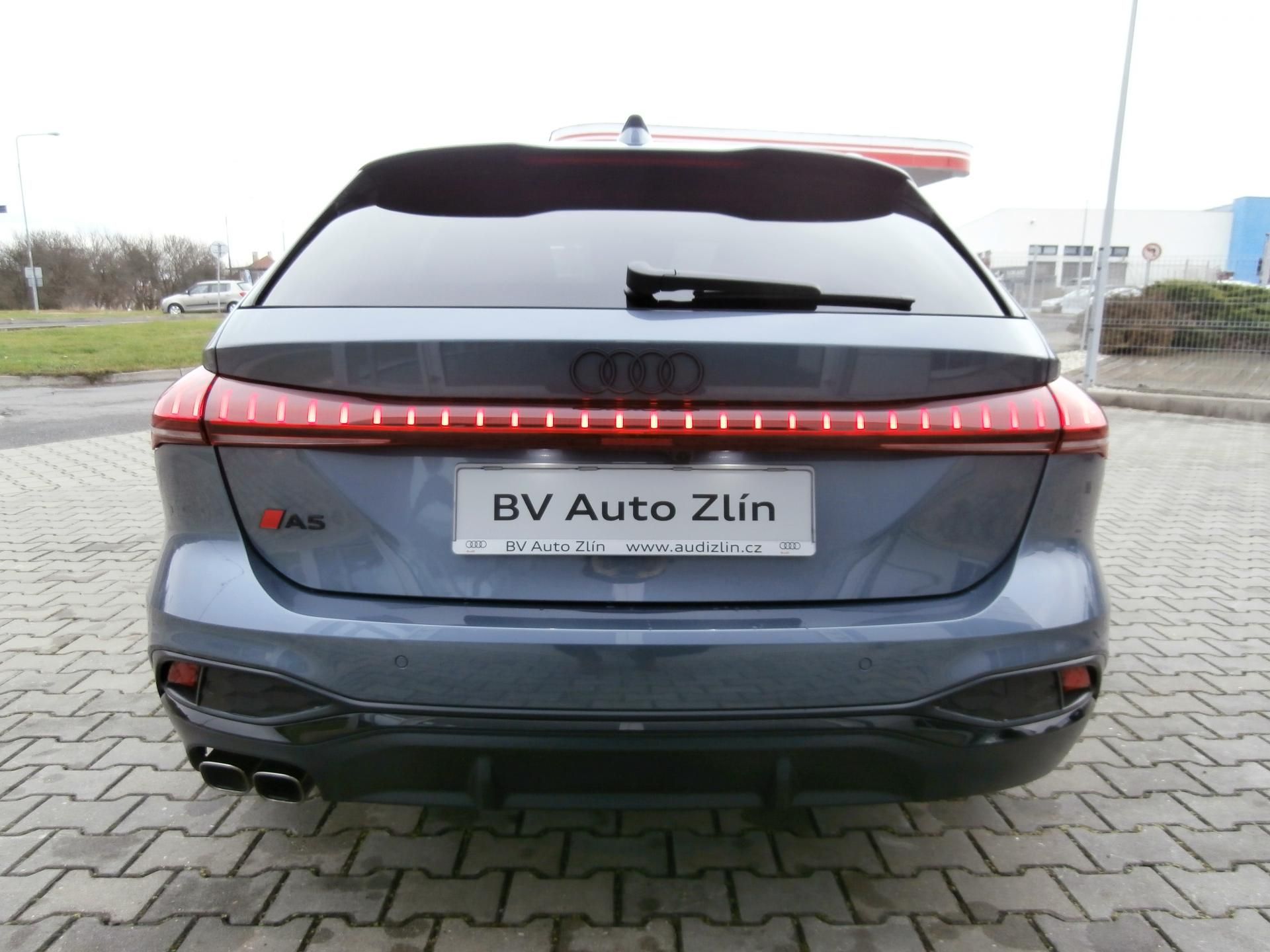 Audi A5, Avant TDI quattro 150kW - fotka 4