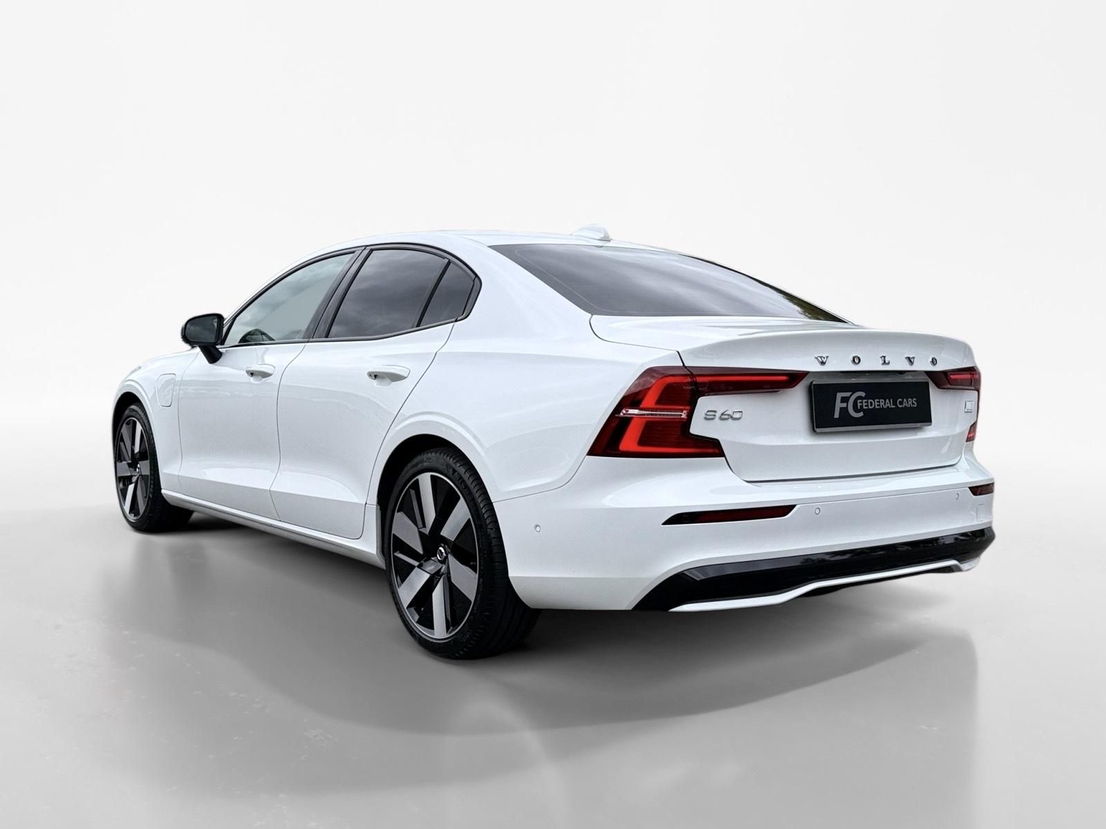 Volvo S60, T6 AWD RECHARGE // ULTIMATE - fotka 5