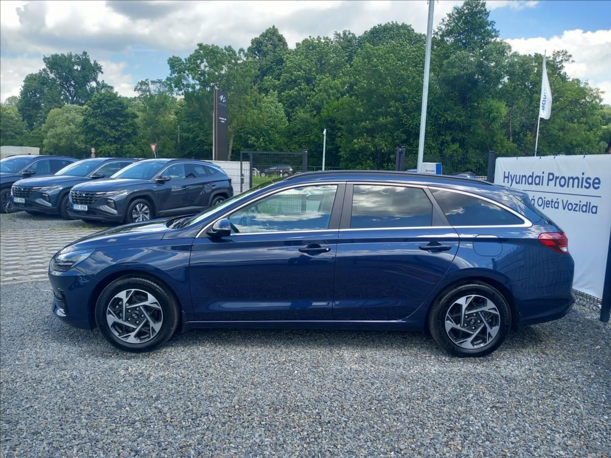 Hyundai i30, 1,0 T-GDi, STYLE SAFETY - fotka 4