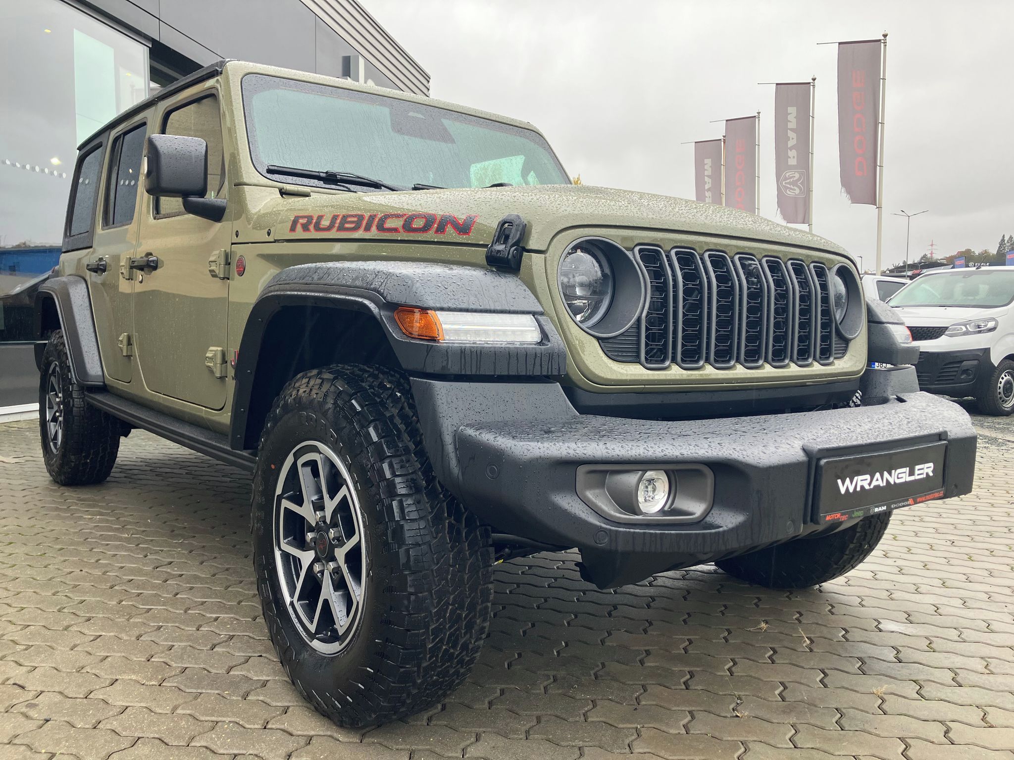 Jeep Wrangler, 2.0T 272k Rubicon 8AT. - fotka 6