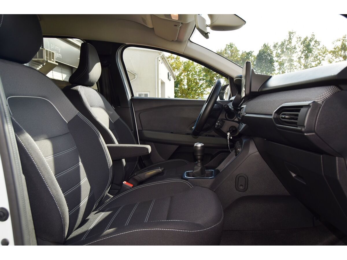 Dacia Jogger, Comfort TCe 110k, 5 míst - fotka 4