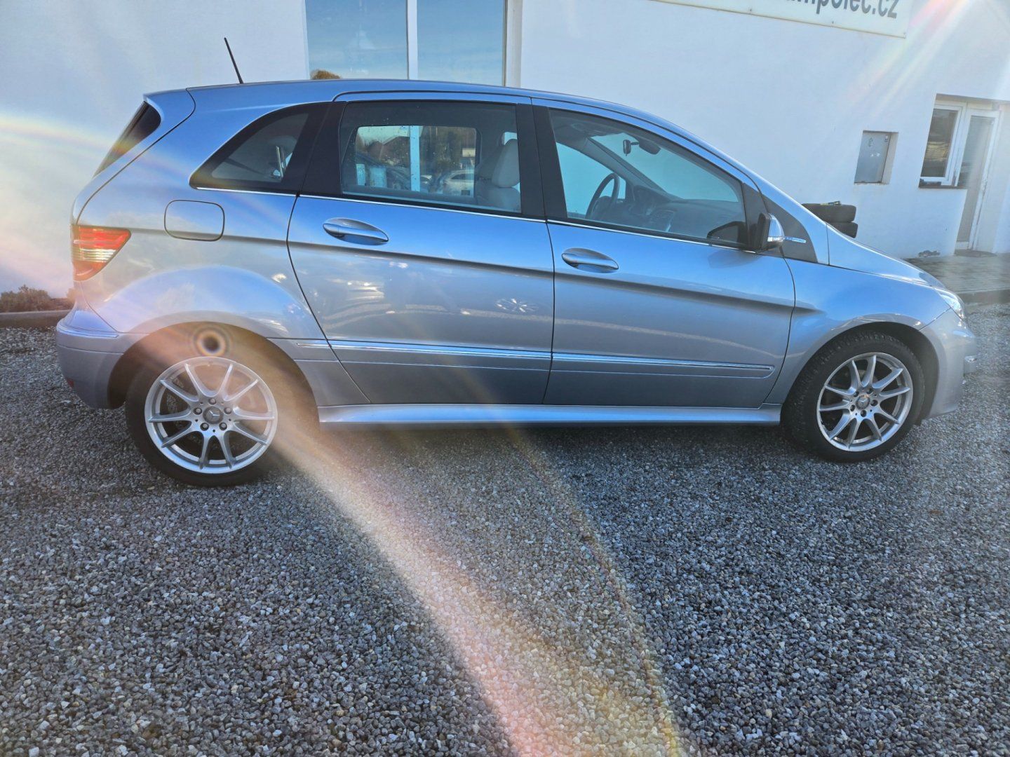 Mercedes-Benz Třídy B, 1.6 i 53tis.km, TOP STAV - fotka 3