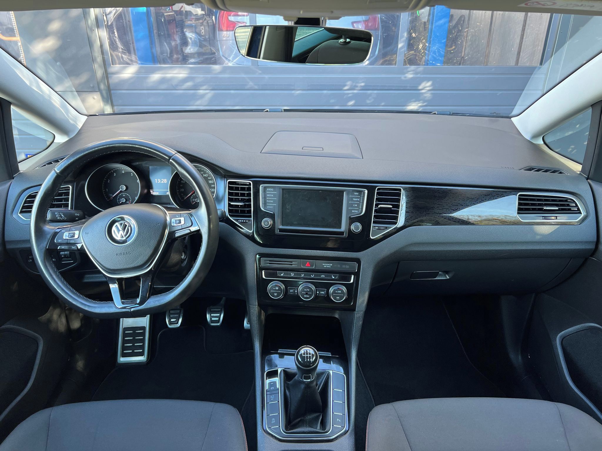 Volkswagen Golf Sportsvan, 1.4 92kW SERVIS ZÁRUKA TAŽNÉ - fotka 3