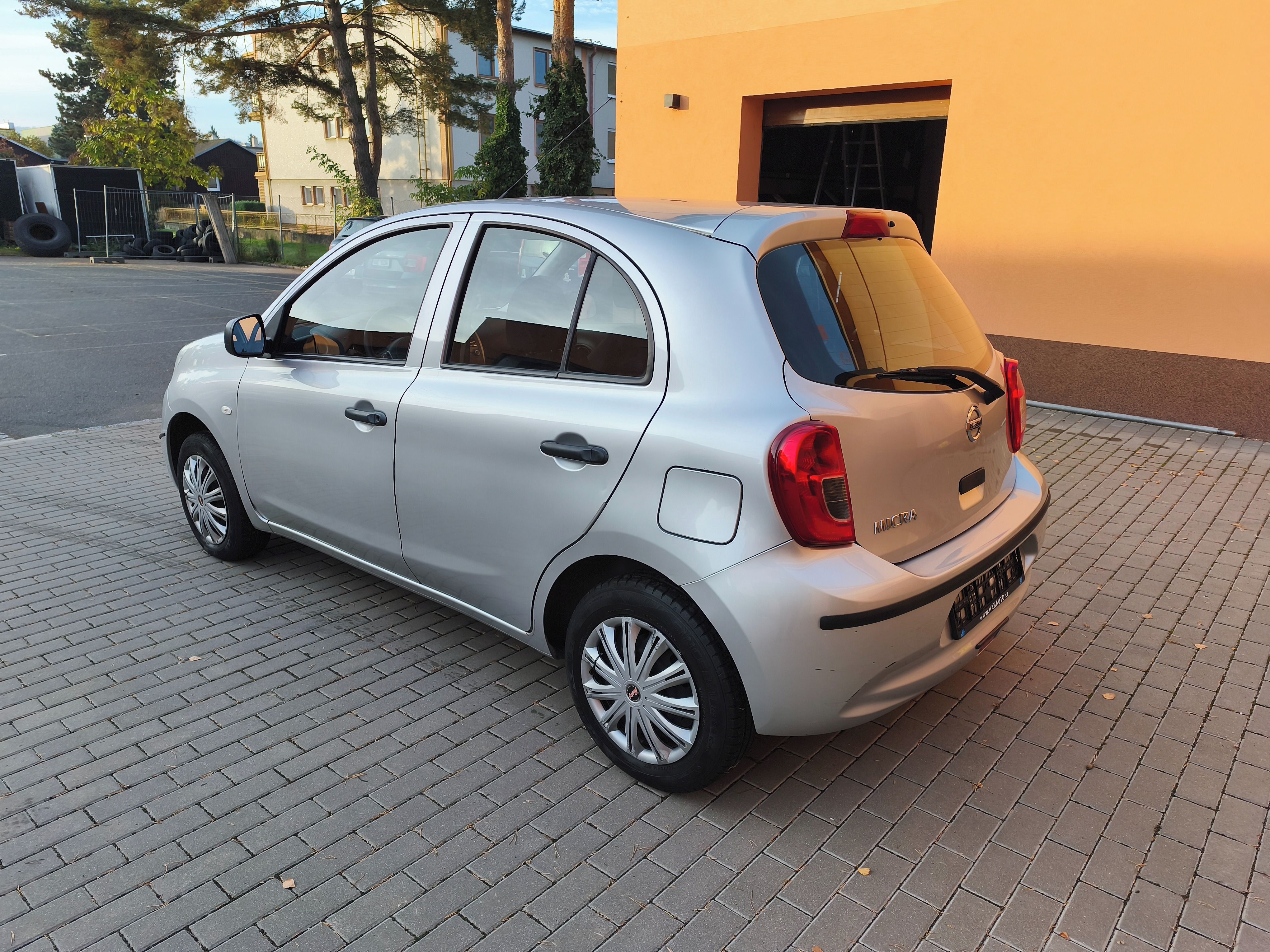 Nissan Micra - fotka 4