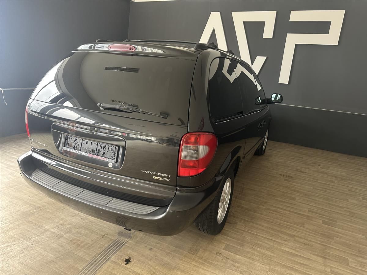 Chrysler Voyager, 2,8CRD*Automat*7-Míst* - fotka 6