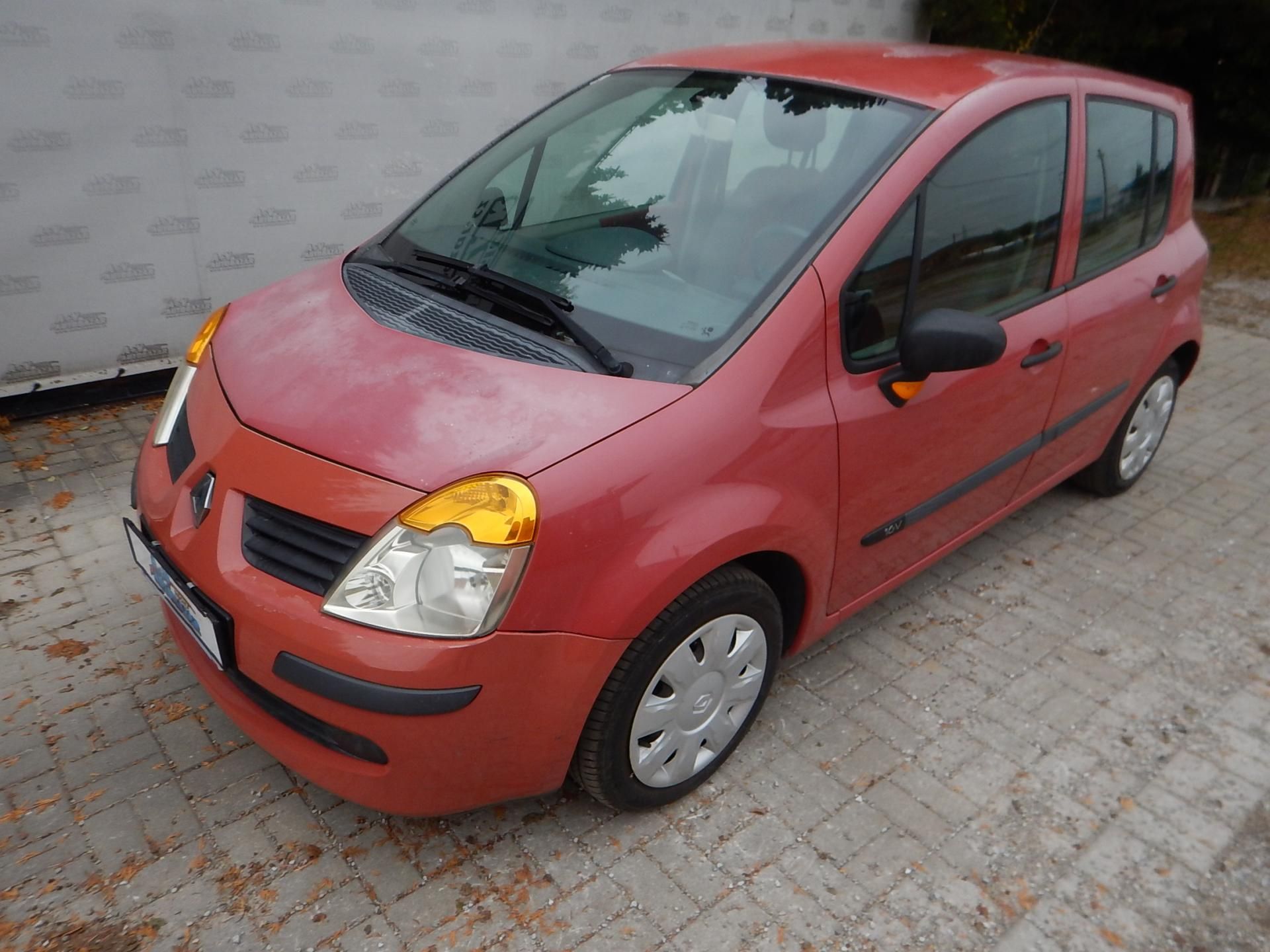 Renault Modus, 1.2i, KLIMA - fotka 2