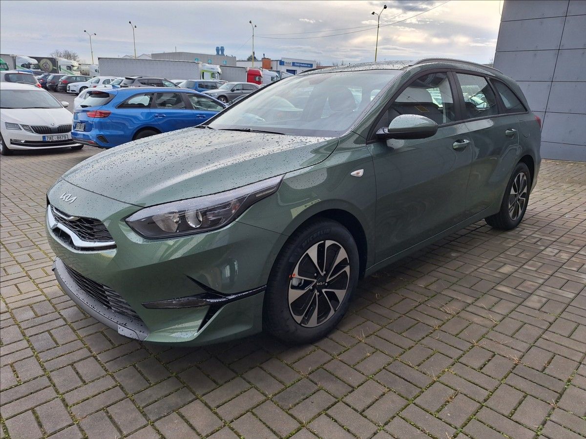 Kia Cee´d, 1,5 TGDi GPF 7DCT aut.  SW Spi - fotka 3