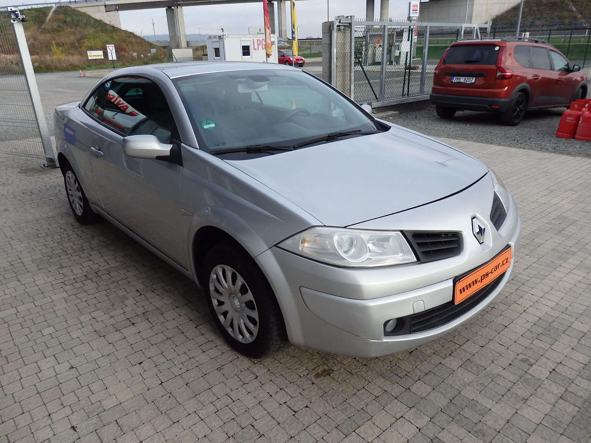 Renault Mégane, CABRIO 1.6 16V PANORAMA, ASR - fotka 3