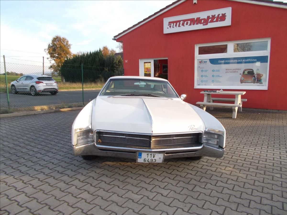 Buick Riviera, 7,0 AUT ORIGINÁL STAV !!!!! - fotka 2