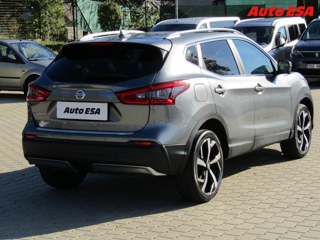 Nissan Qashqai, 1.6dCi,Tekna,AT,panor - fotka 4