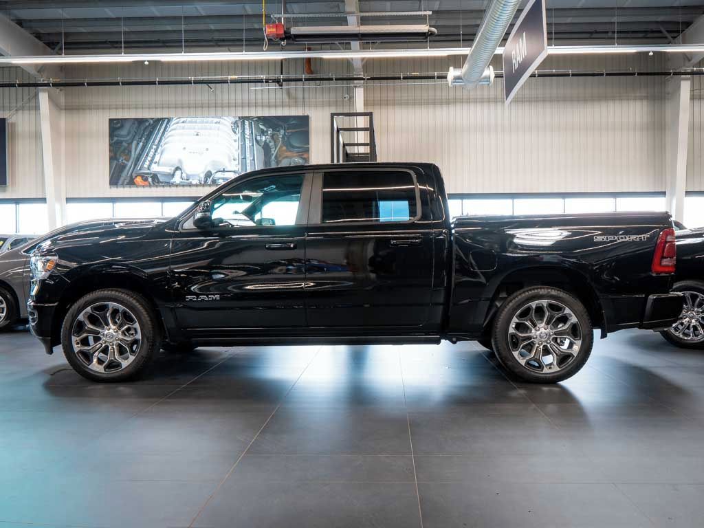 Dodge Ram, 5.7 V8 Laramie, Kryt korby - fotka 2