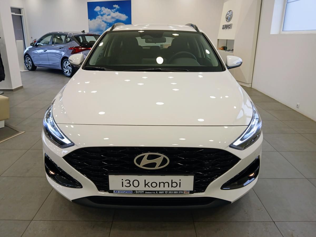 Hyundai i30, 1,0 T-GDI GO Czech! - fotka 2