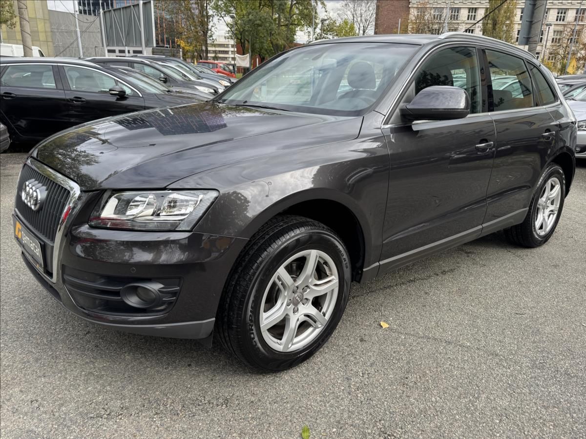 Audi Q5, 2,0 Manual+125kw+TAŽNÉ ORIGO ! - fotka 3