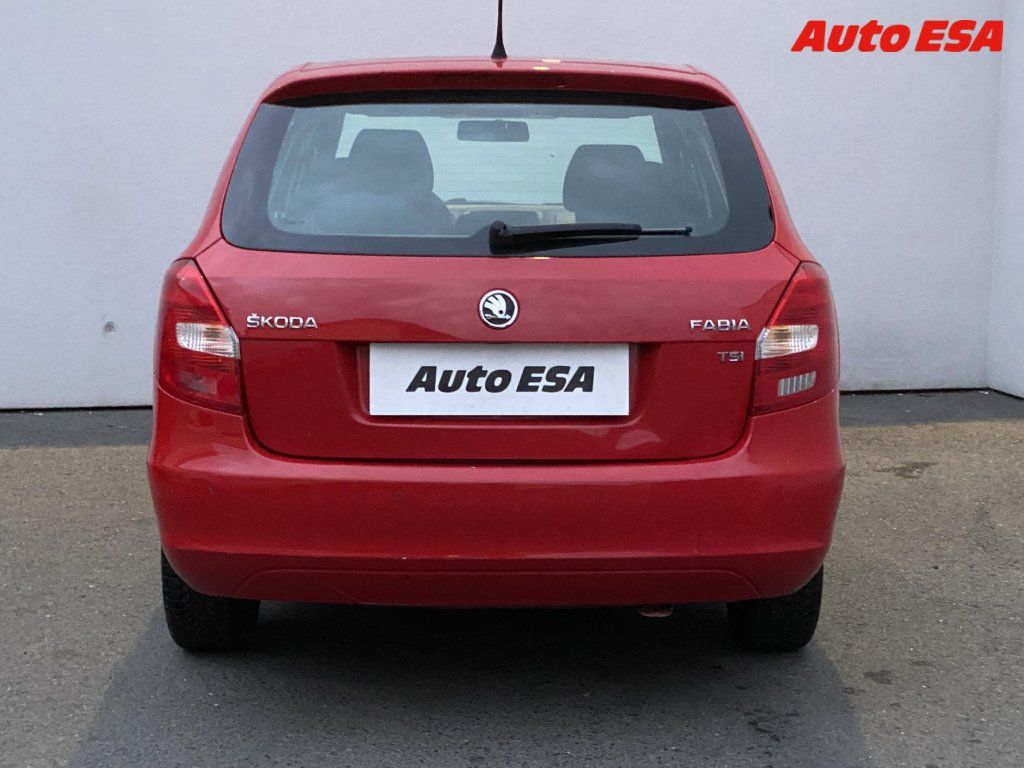 Škoda Fabia, 1.2 TSI,AC,výhřev sed - fotka 5