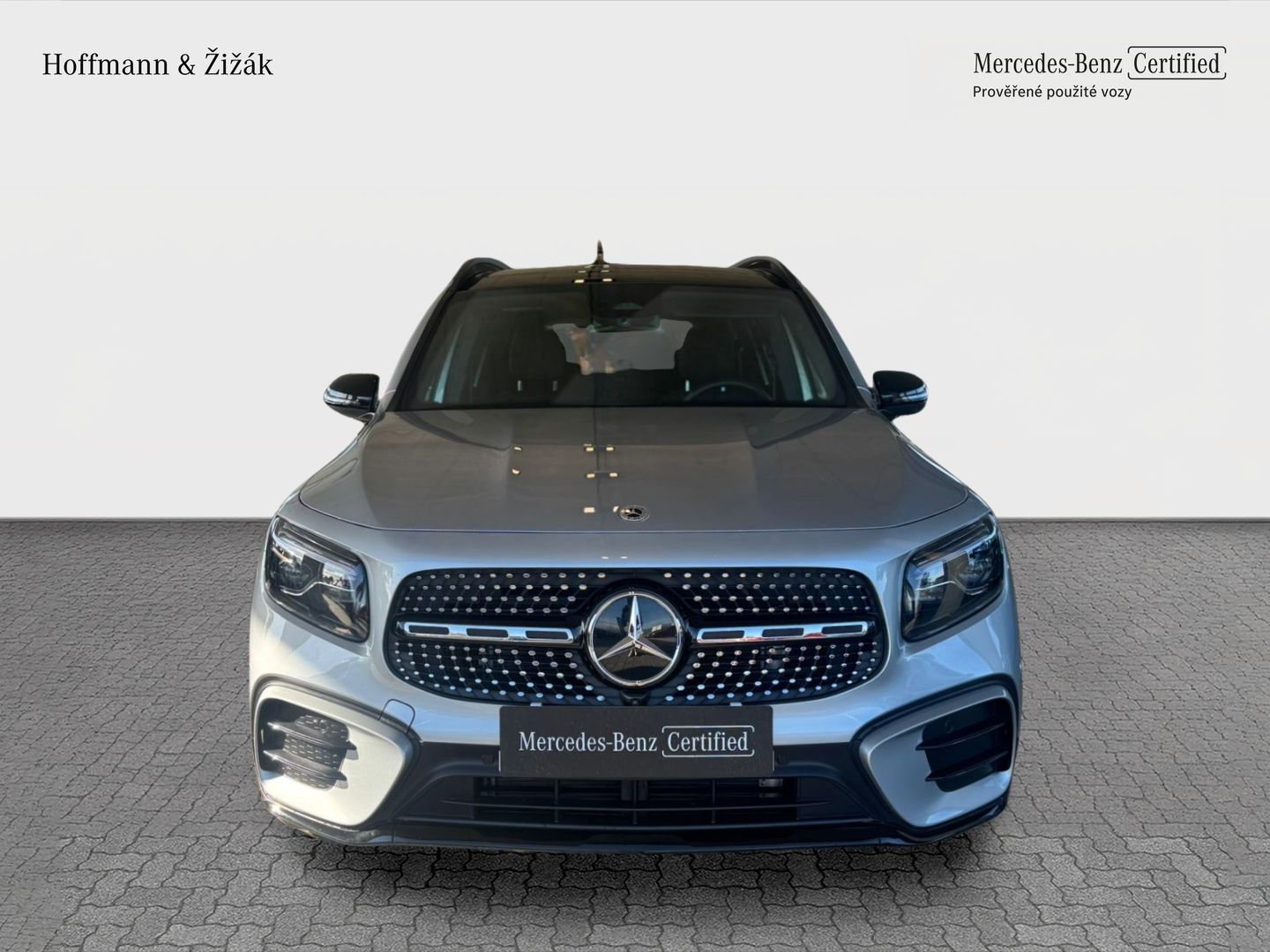 Mercedes-Benz GLB, 200d 4M - fotka 2
