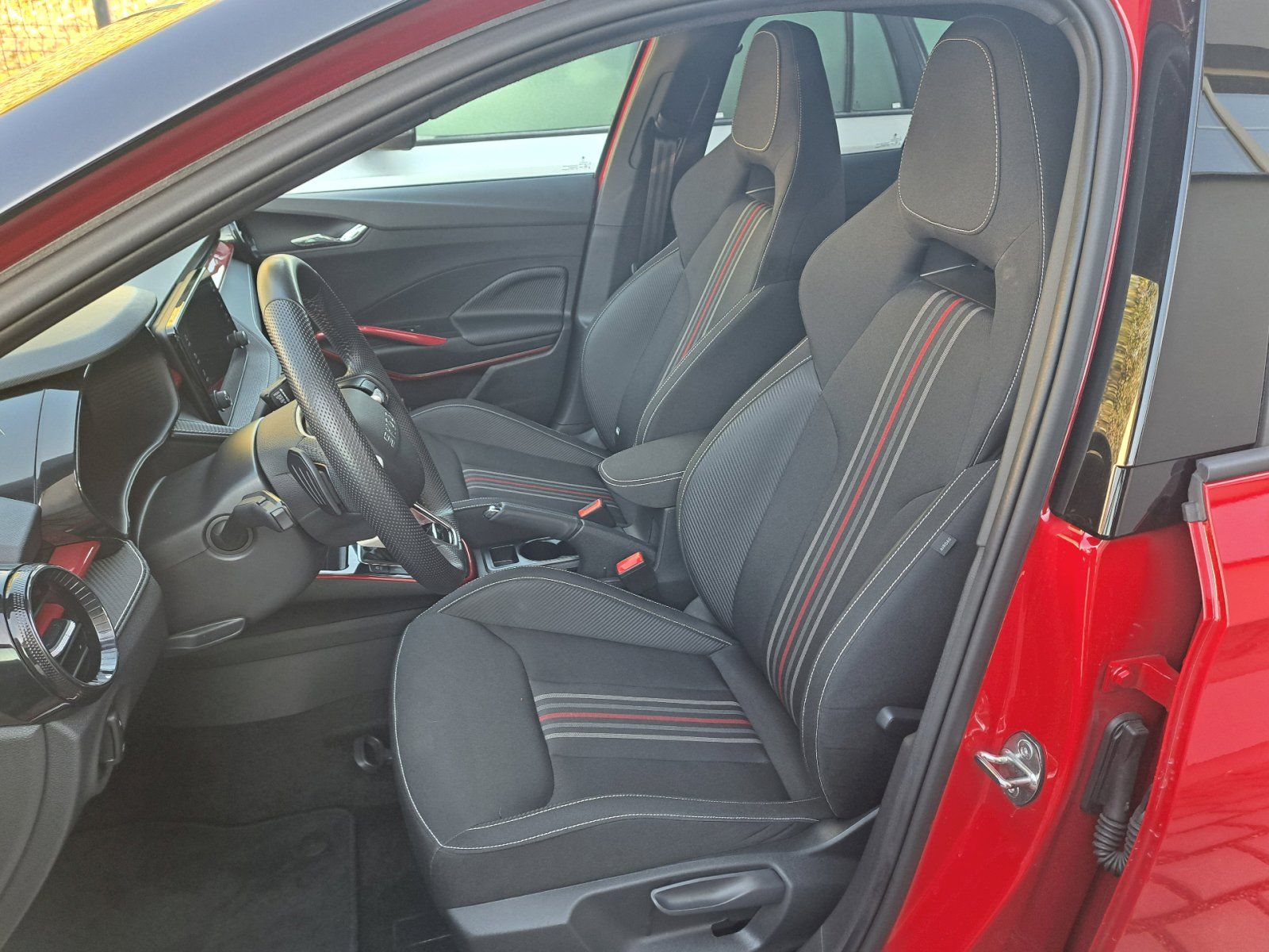 Škoda Fabia, 1,0TSI 85kW Monte Carlo - fotka 6