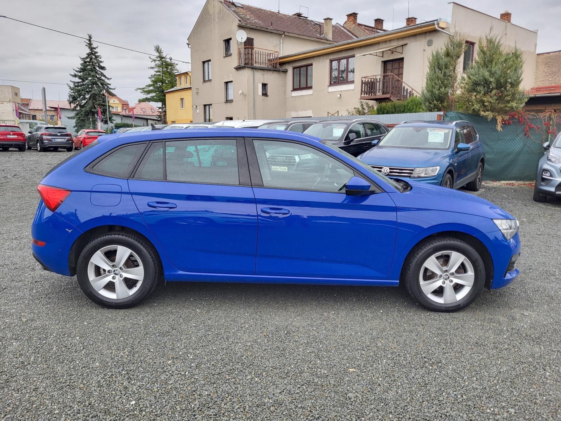 Škoda Scala, 1.0 TSI 81kW 125 let ČR 1.maj. - fotka 5