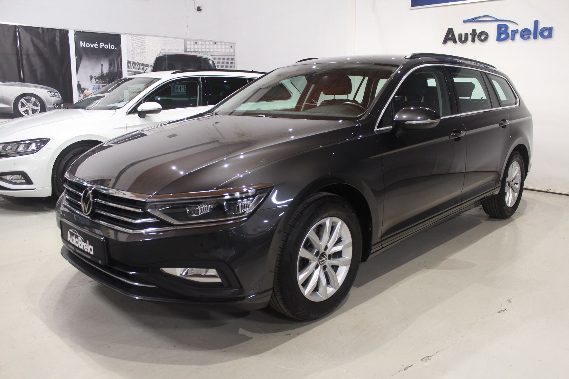 Volkswagen Passat, 2.0TDI DSG Display Tažné DPH - fotka 6