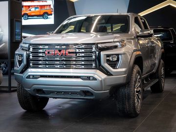 2.7 Denali 4WD 2"Lift Head-up